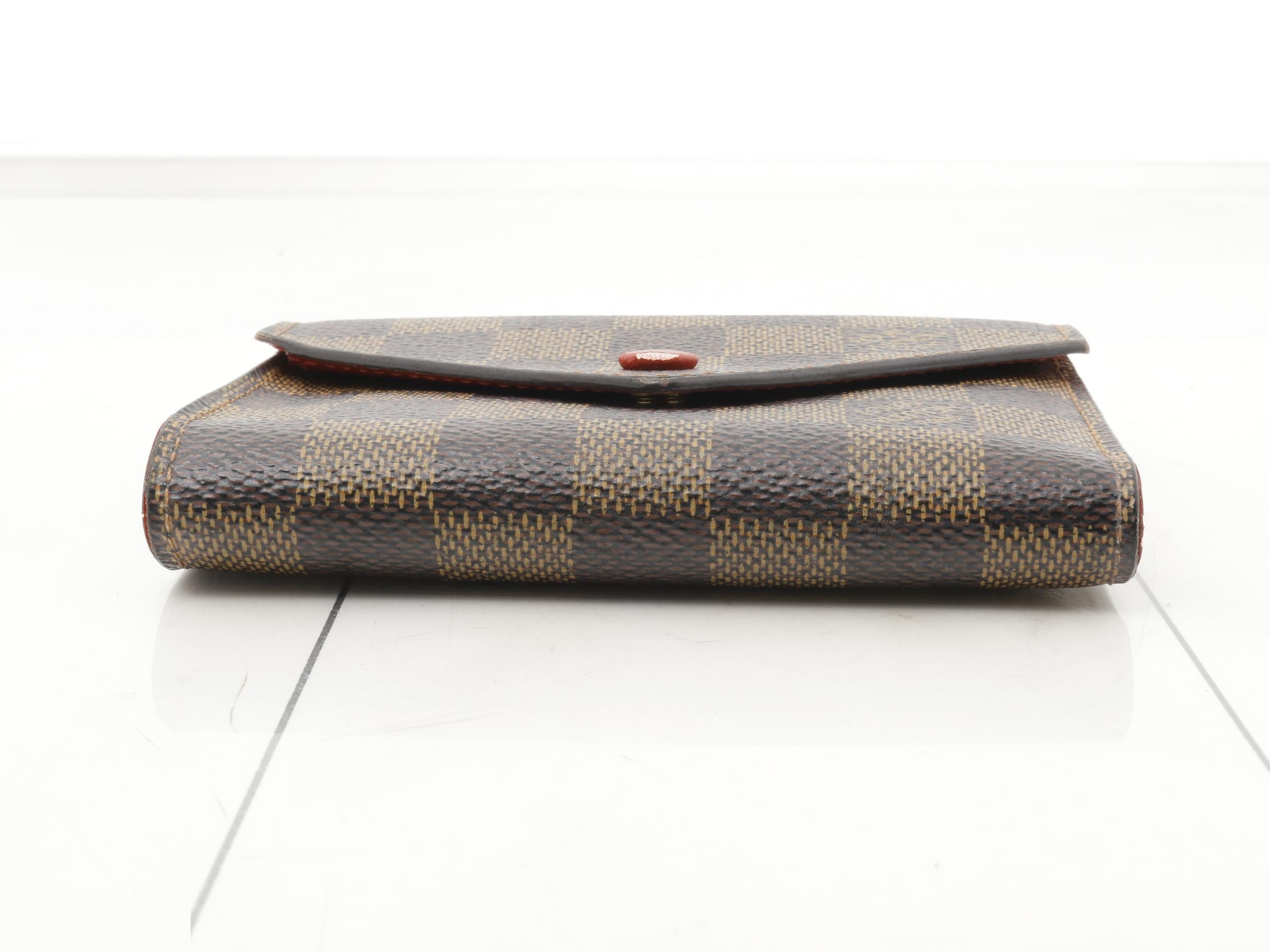 Damier Portefeuille Victorine Rouge Tri-fold Wallet — view 3