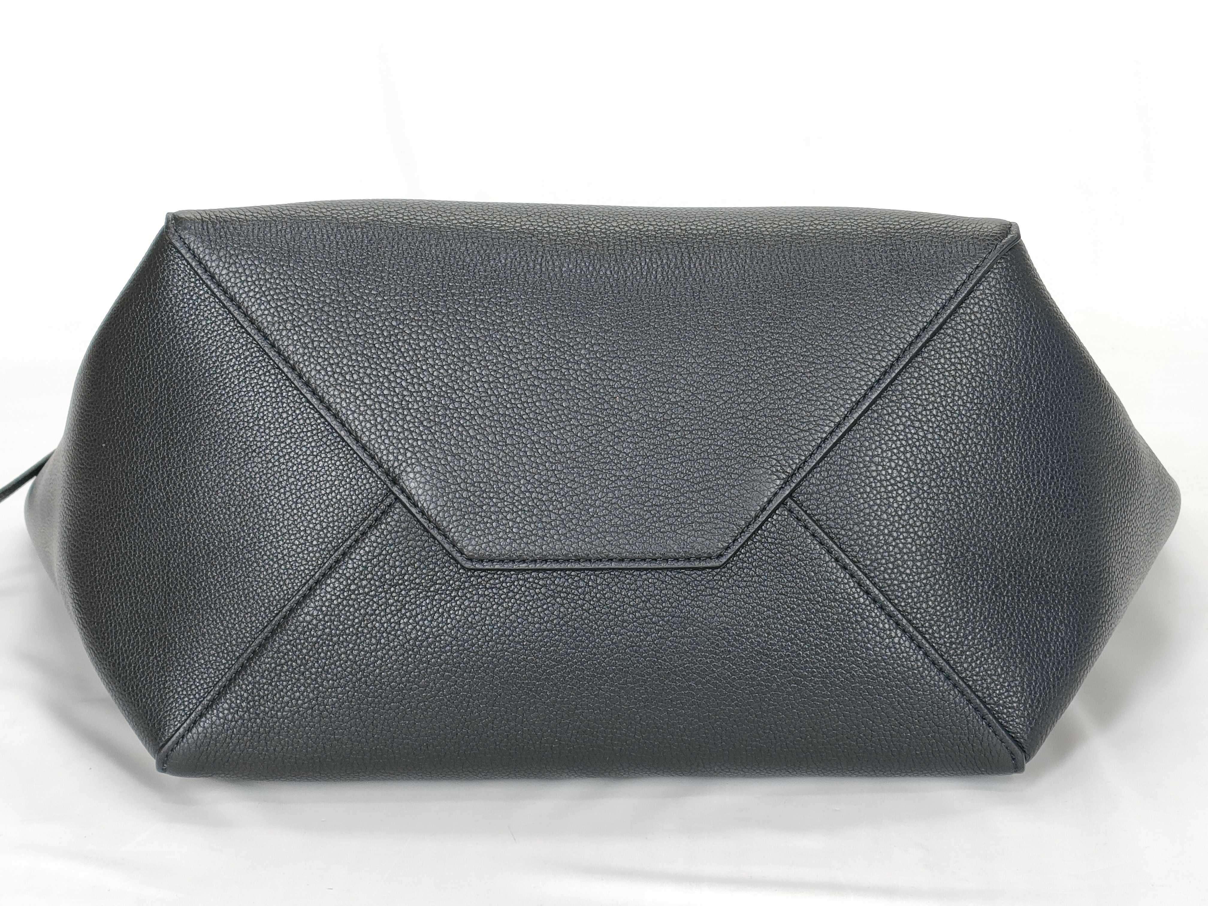 Cabas Phantom Leather Tote Bag, Black Tote Bag — view 7