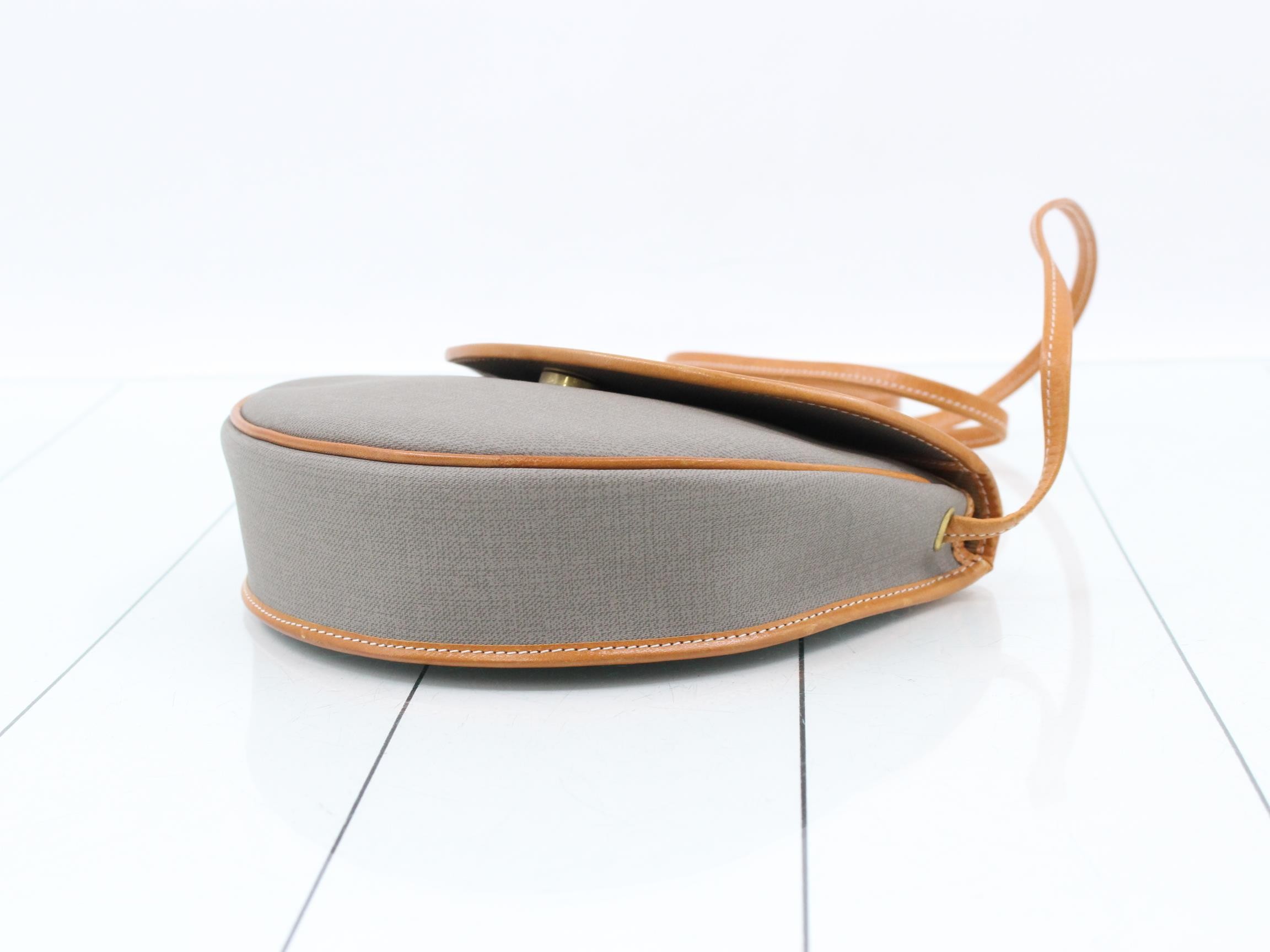 Old shoulder bag — view 6