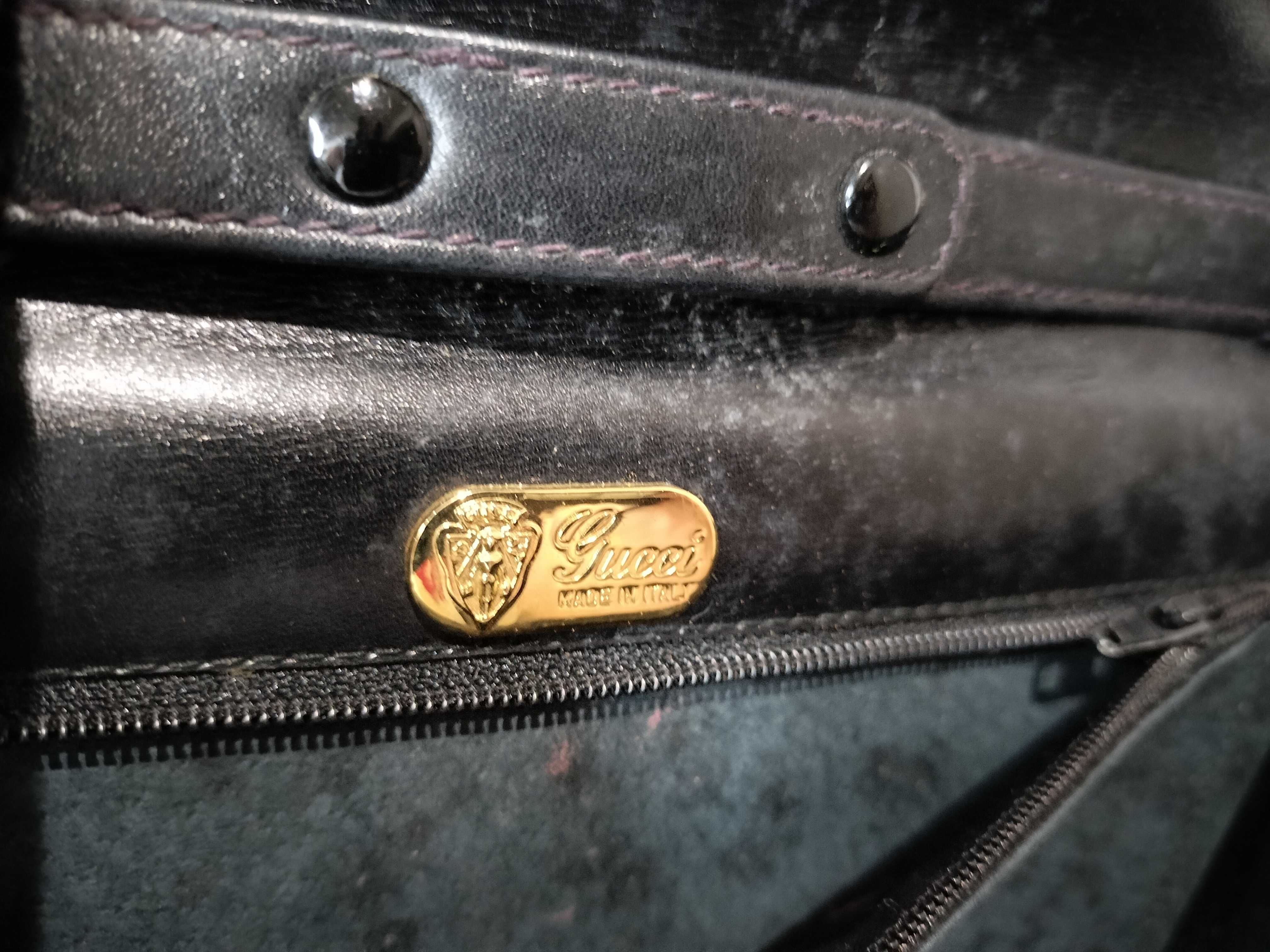 Interlocking G Shoulder Bag — view 12