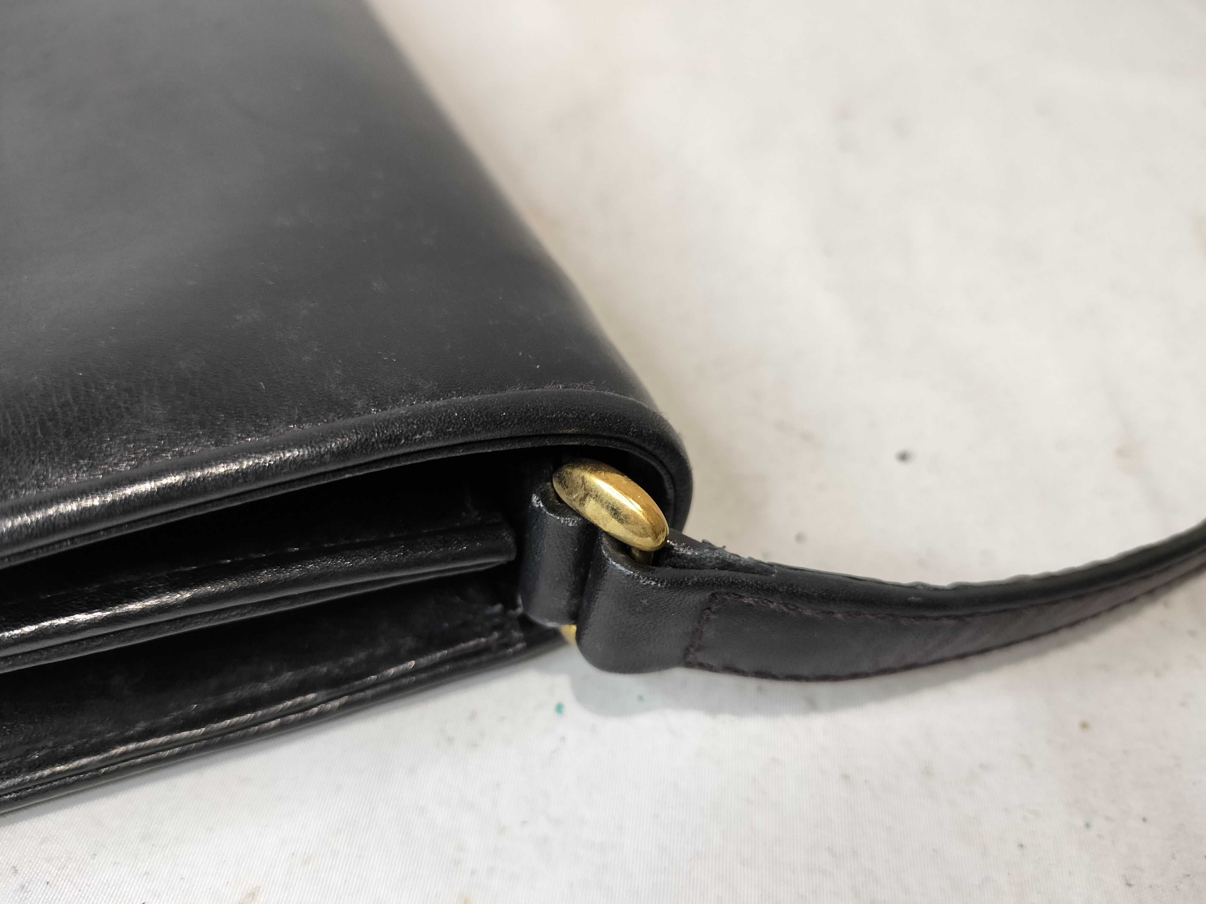 Interlocking G Shoulder Bag — view 6