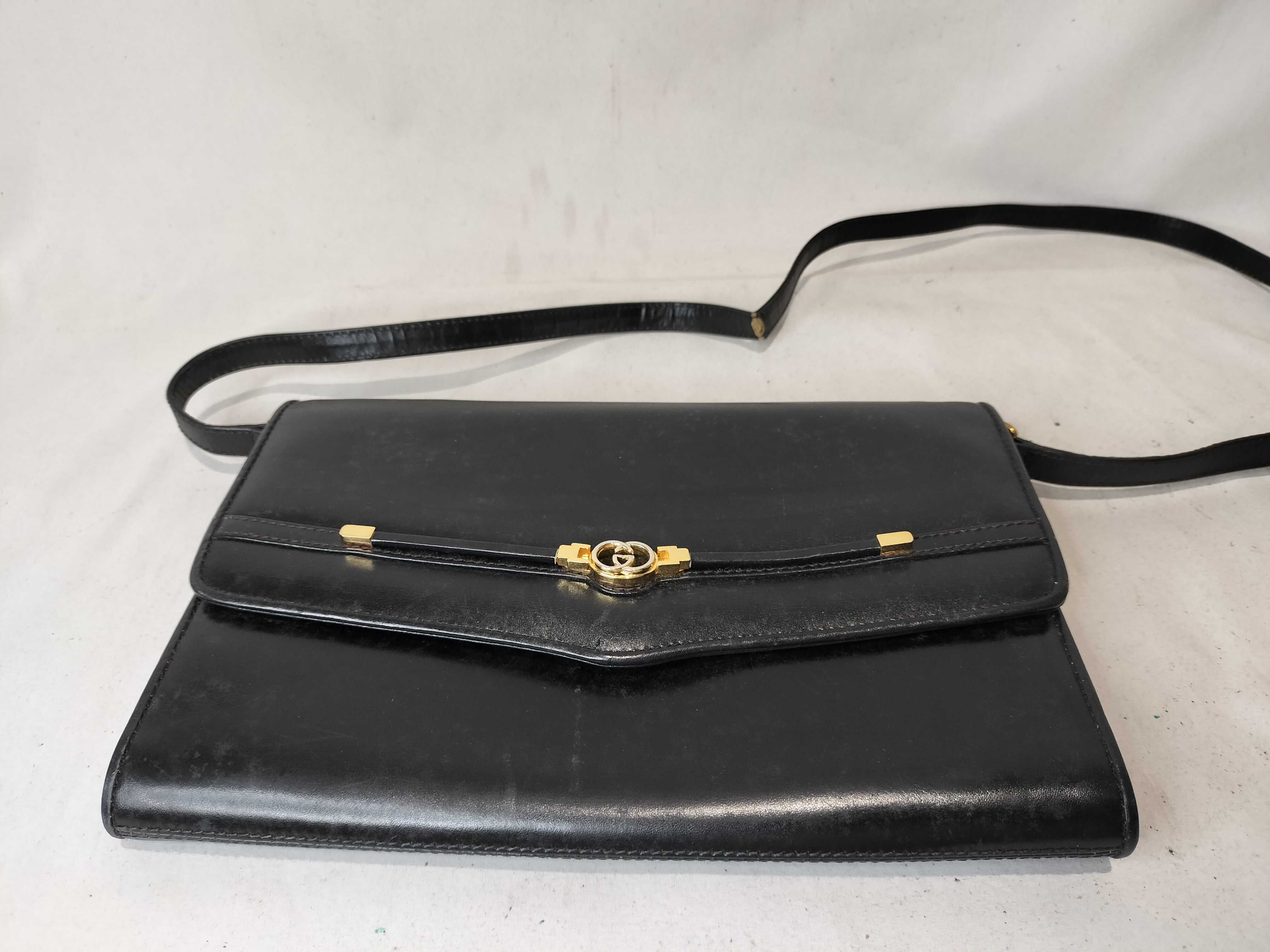 Interlocking G Shoulder Bag — view 8