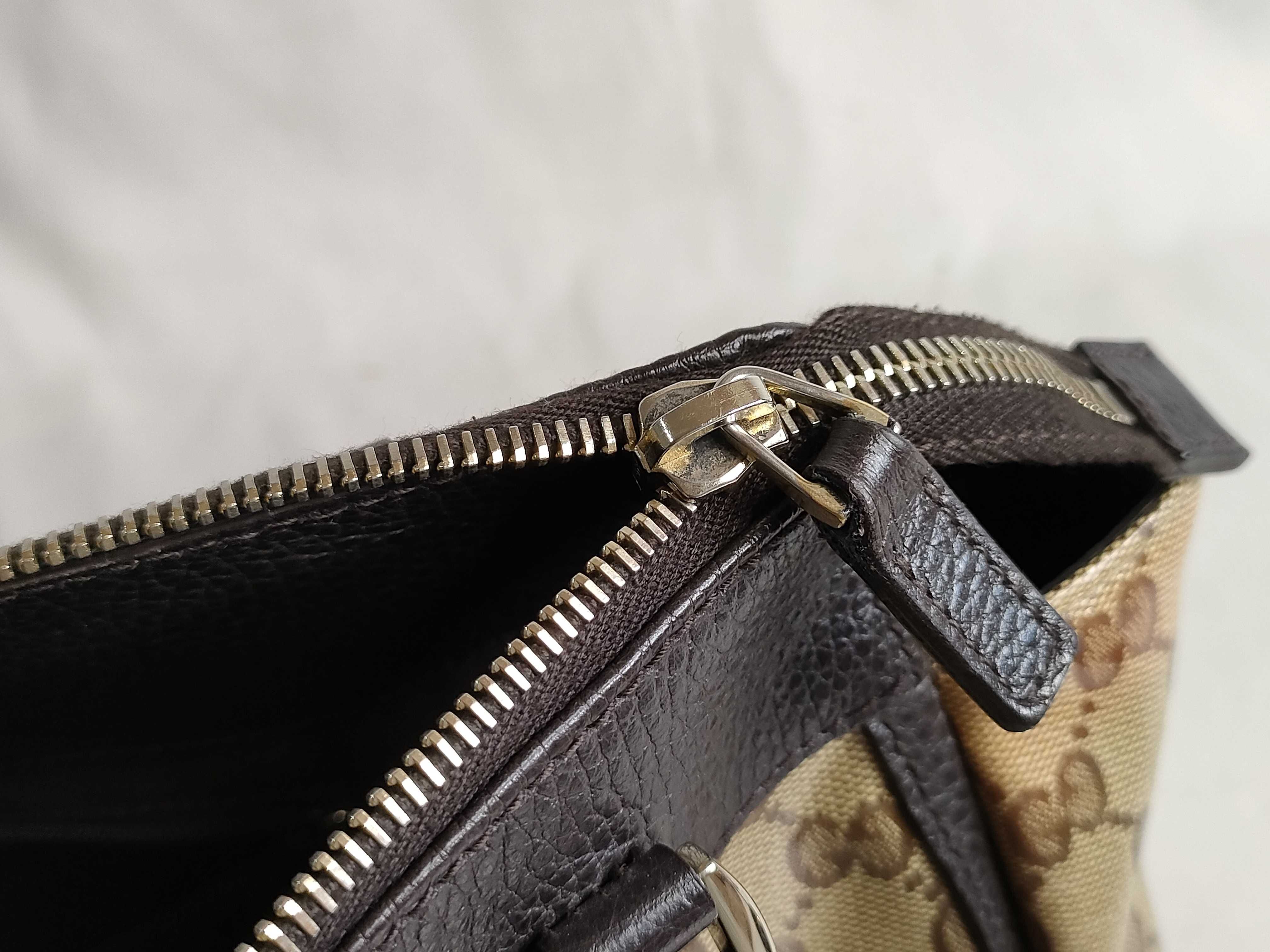 GG Crystal Gucci Handbag — view 13