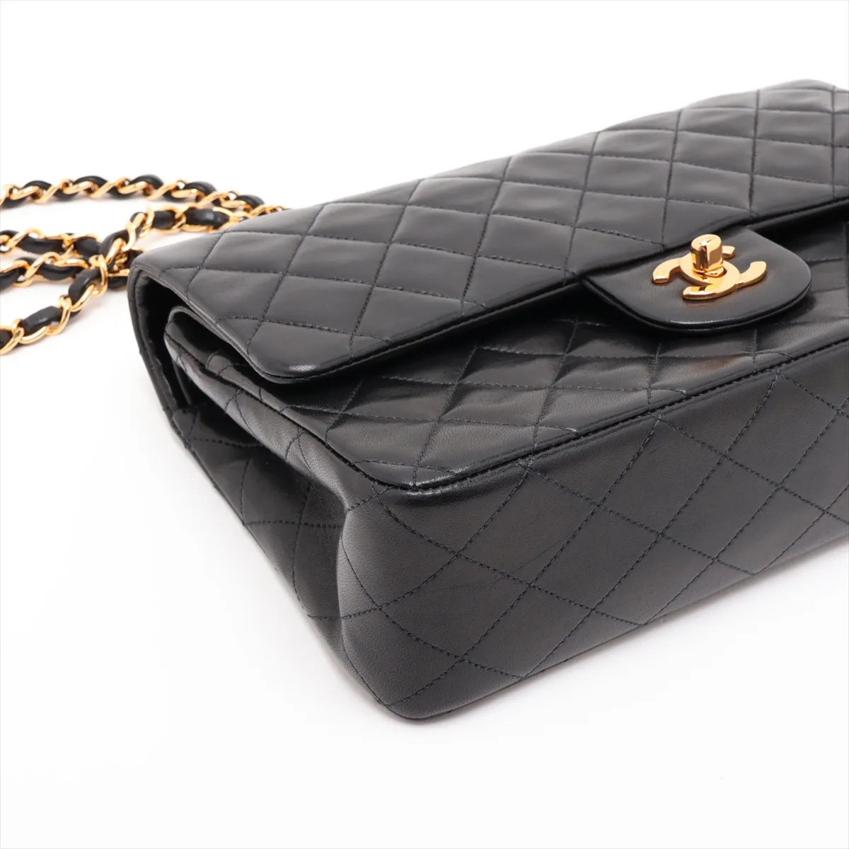 [Individually packaged] Chanel Matelassé 25 Lambskin Double Flap Double Chain Bag, Black with Gold Hardware, 4156850, Series 4, A01112 — view 4