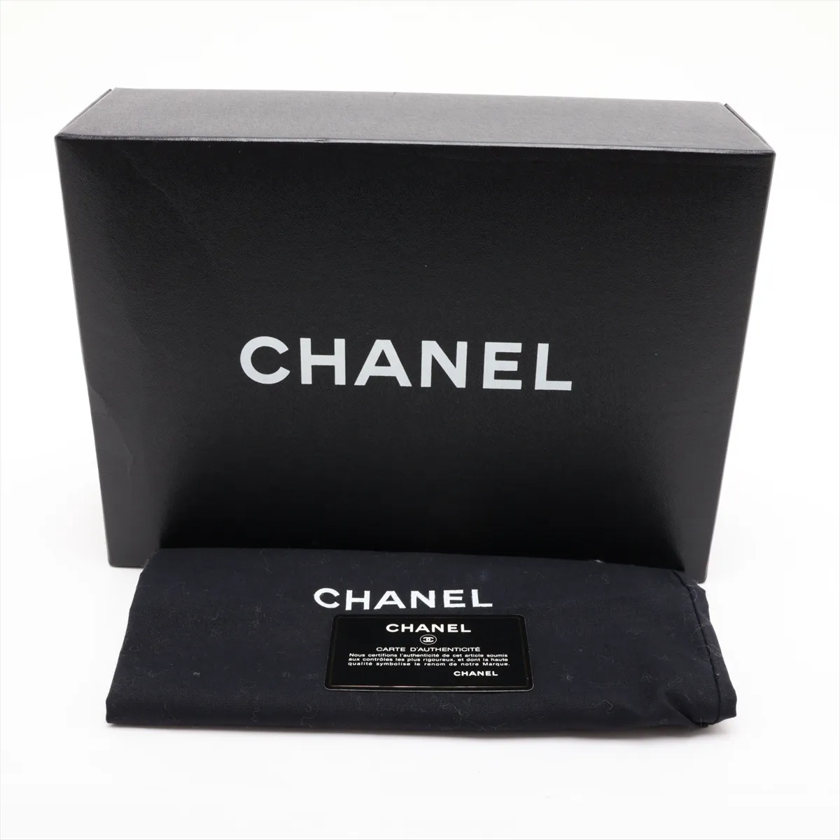 [Individually packaged] Chanel Matelassé 25 Lambskin Double Flap Double Chain Bag, Black with Gold Hardware, 4156850, Series 4, A01112 — view 9