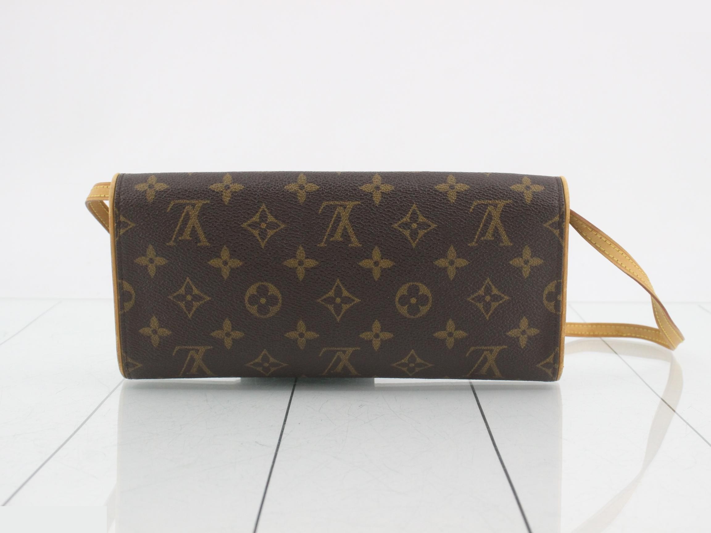 Shoulder bag, Pochette Twin PM, Monogram, M51854, Leather — view 2