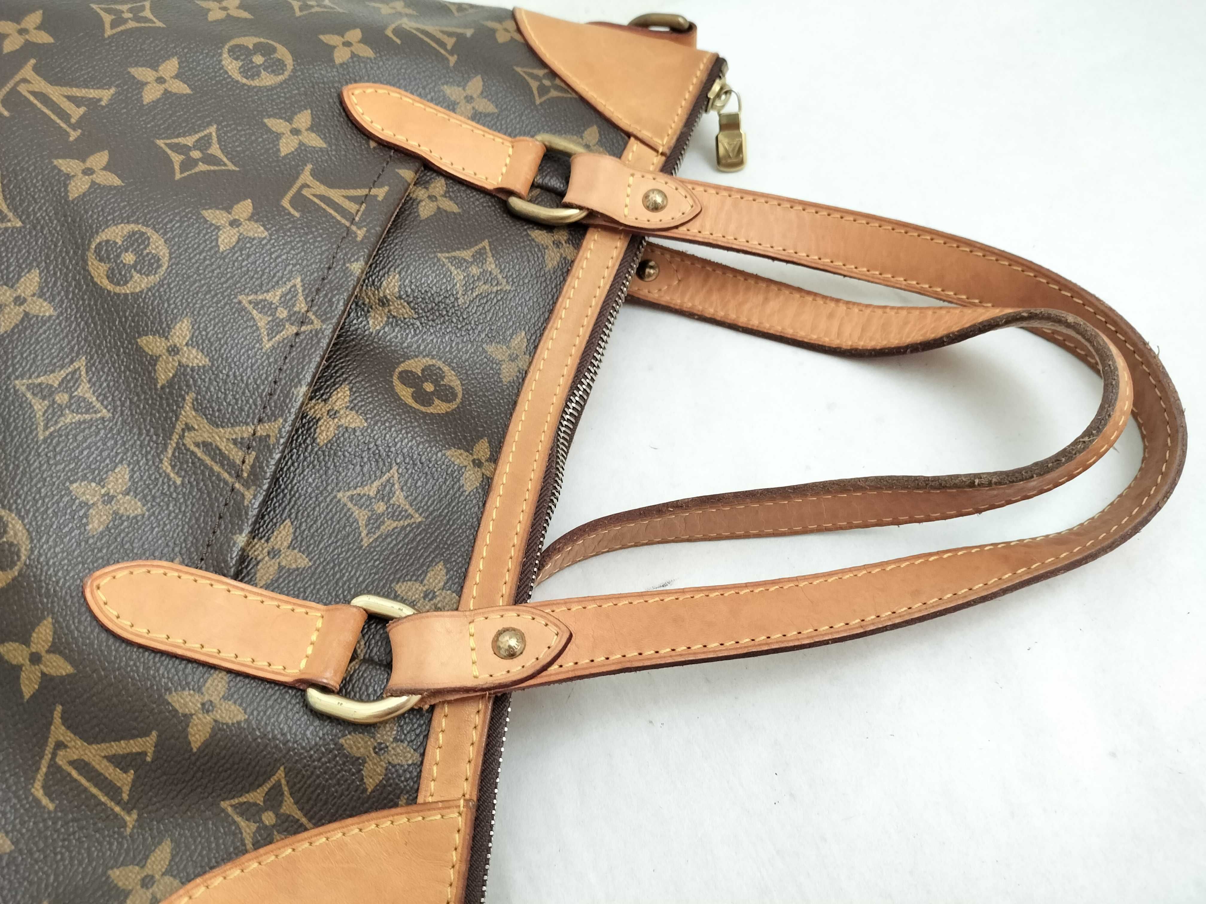 Monogram Louis Vuitton Brown Monogram Odeon GM M56388 2-Way Handbag — view 3