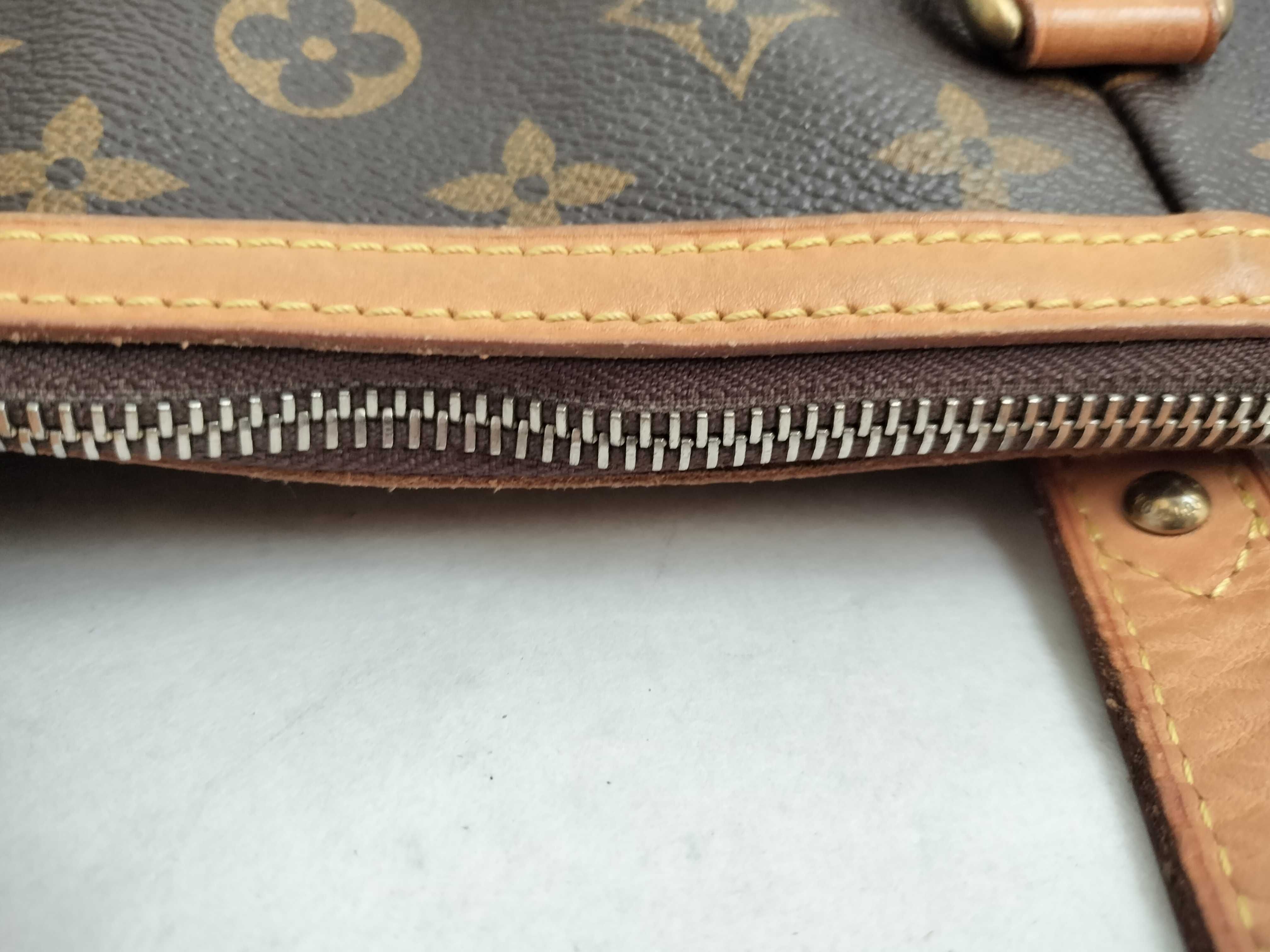 Monogram Louis Vuitton Brown Monogram Odeon GM M56388 2-Way Handbag — view 7