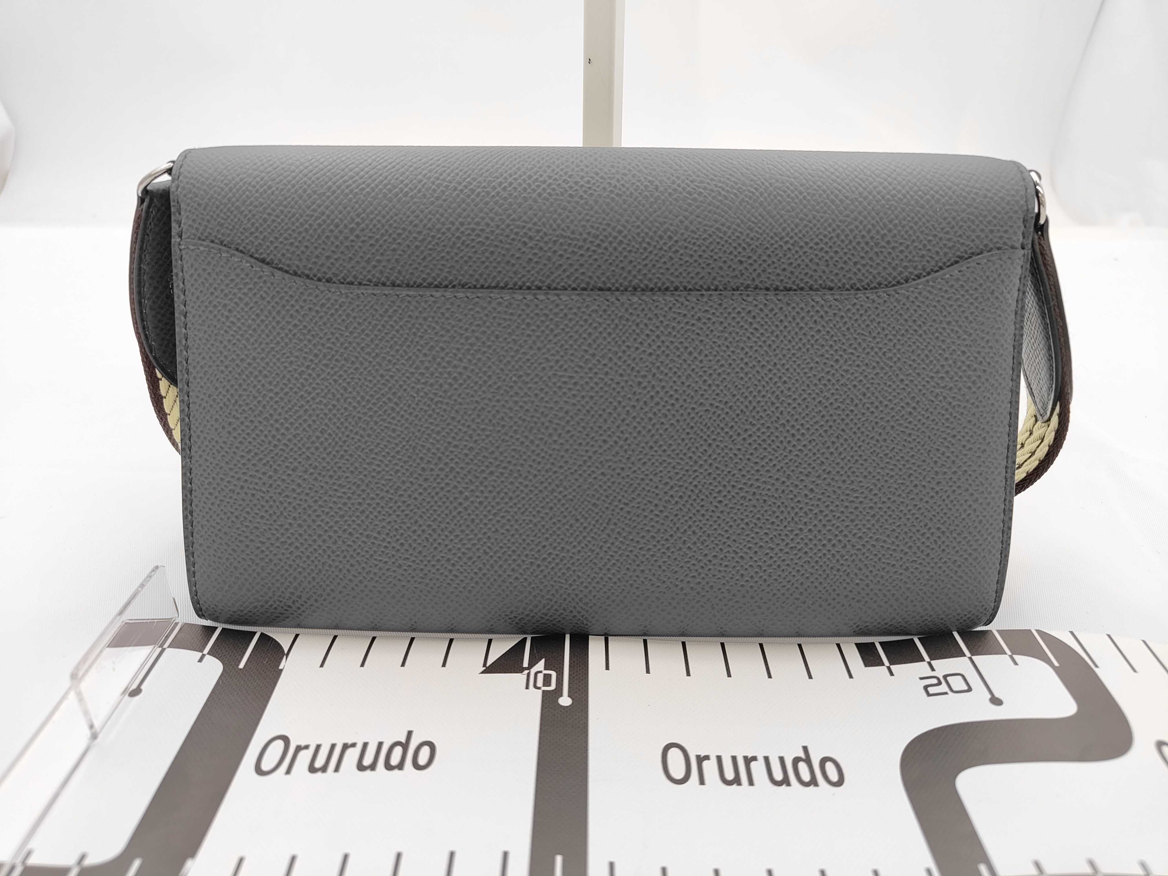 Constance To Go Epsom Leather Shoulder Bag with Silver Hardware (W Stamp) — view 2