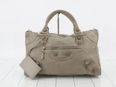 Giant City Handbag, Beige