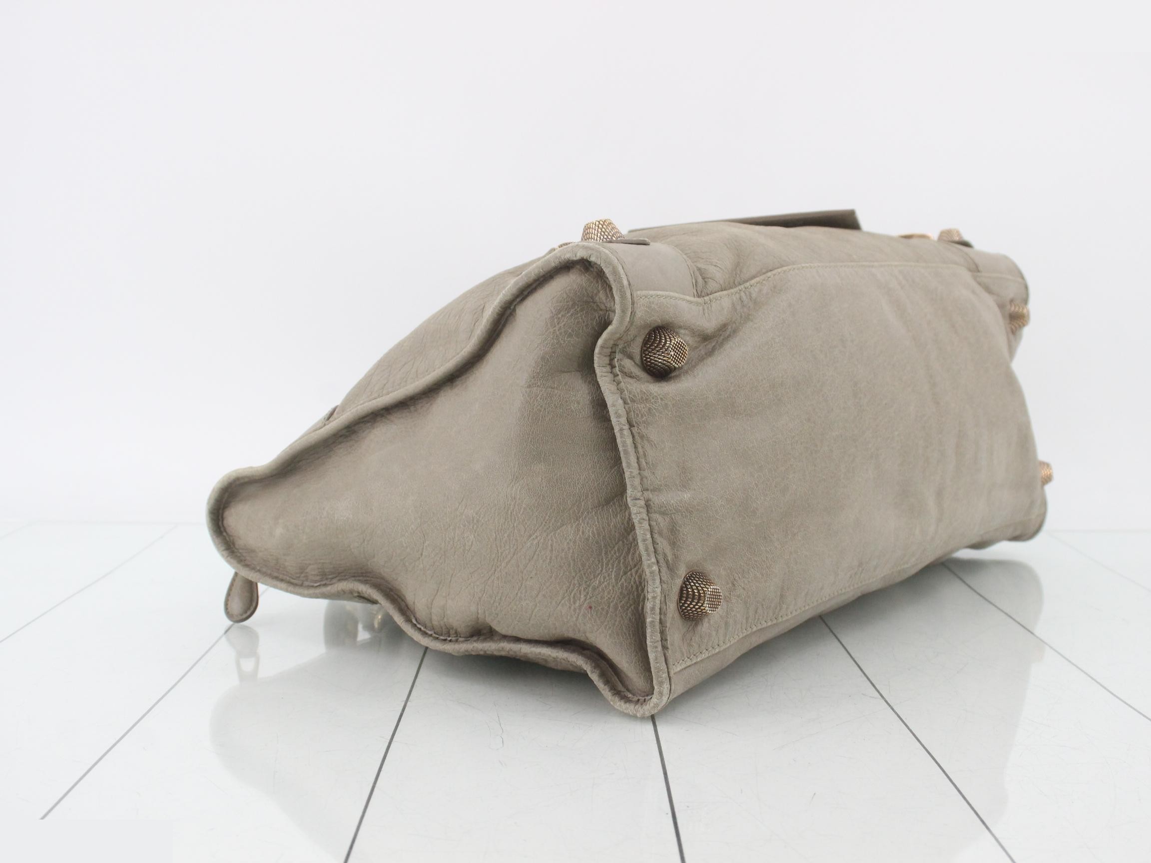 Giant City Handbag, Beige — view 5