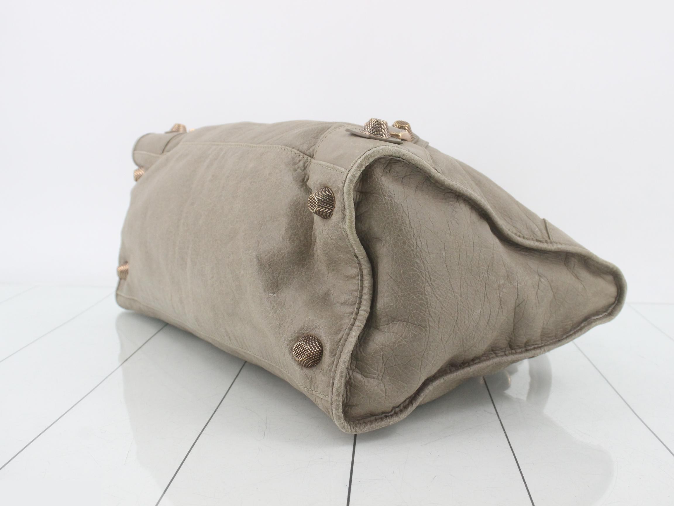 Giant City Handbag, Beige — view 6