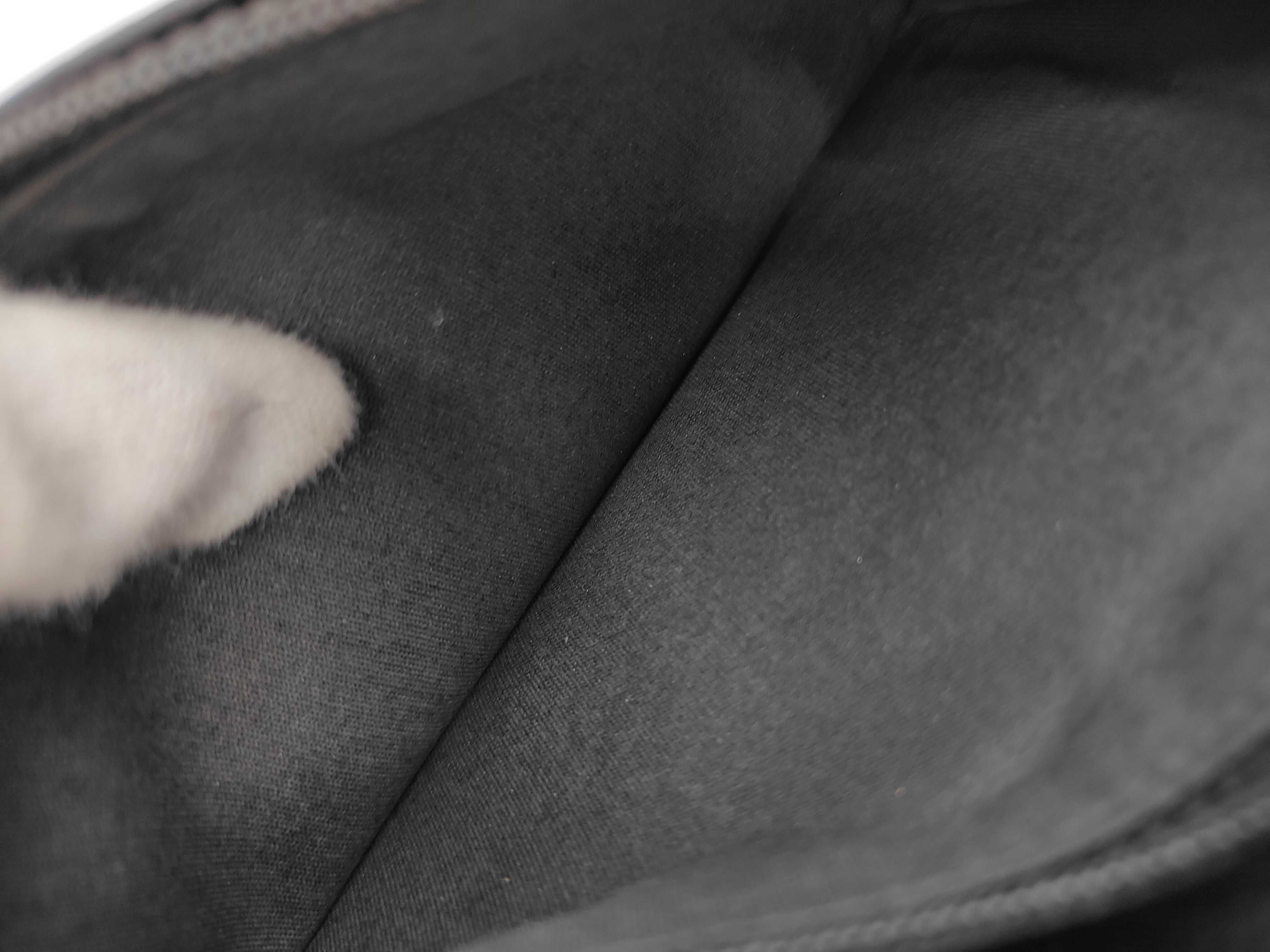wallet — view 5