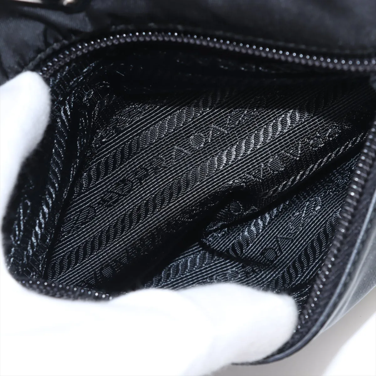 Tessuto Nylon x Leather Shoulder Bag Black BT0717 — view 8