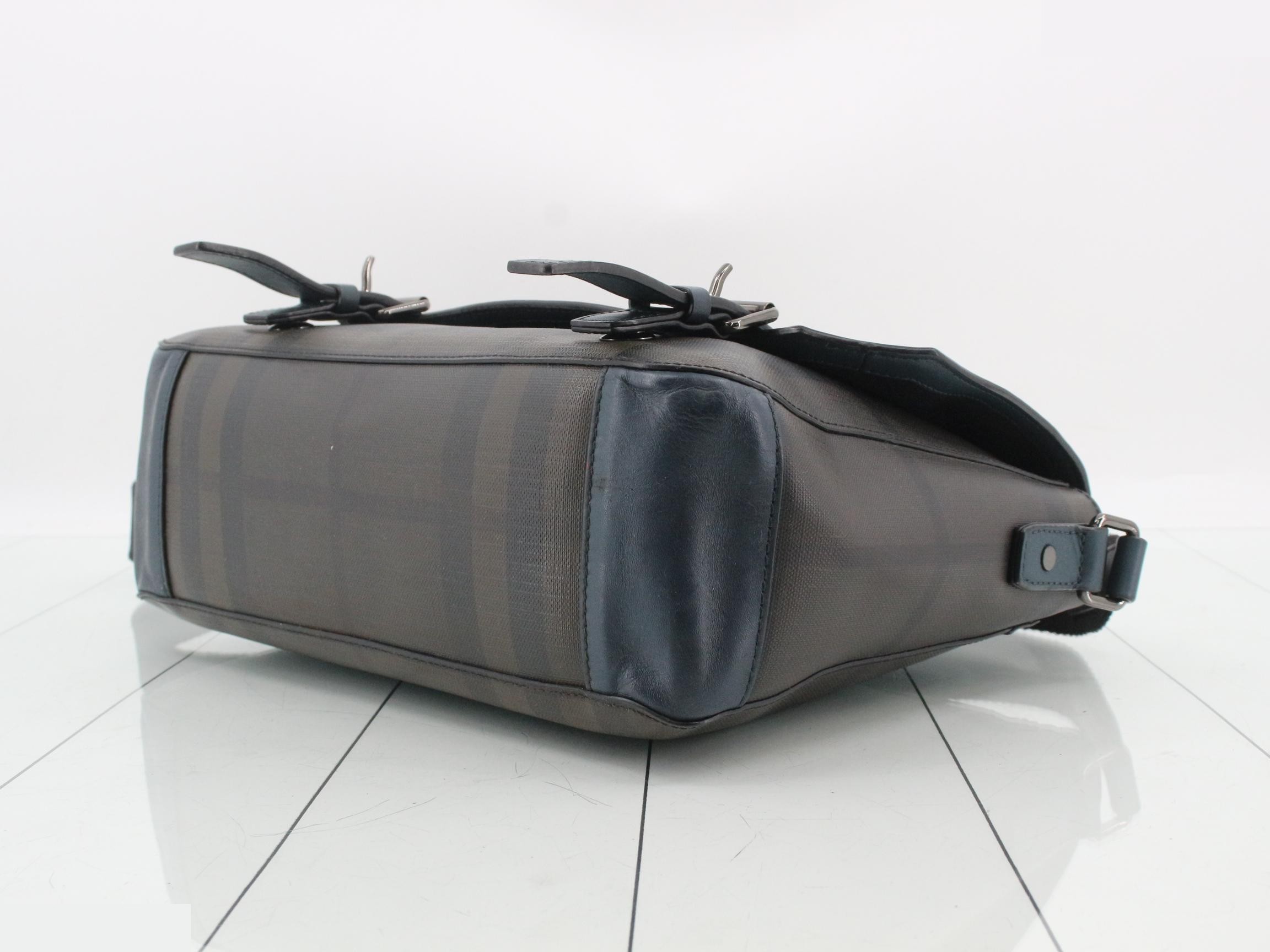 Smoked check pattern messenger bag — view 6