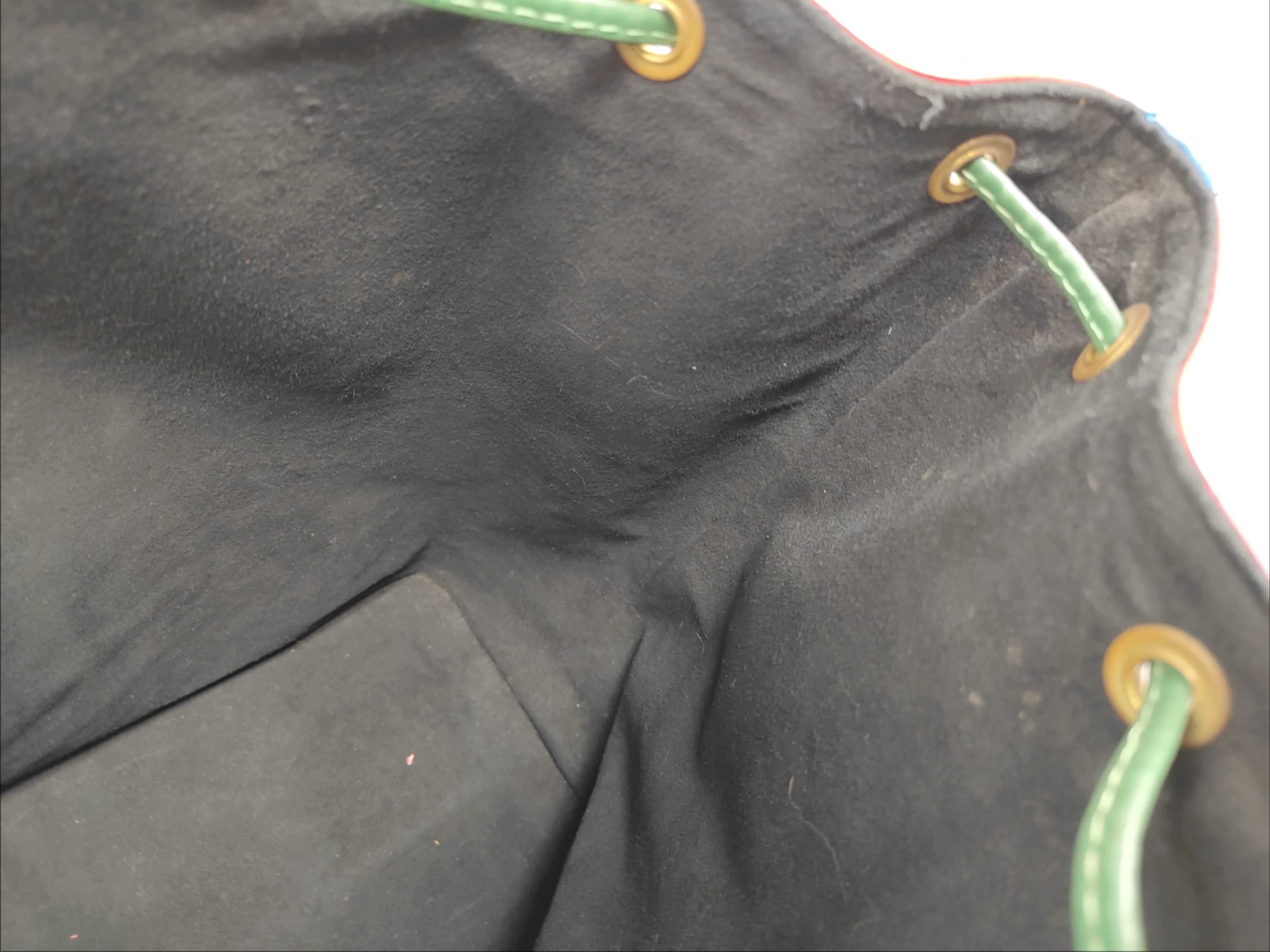 Epi LV Epi Noe Tricolor M44084 AR1914 Shoulder Bag — view 12