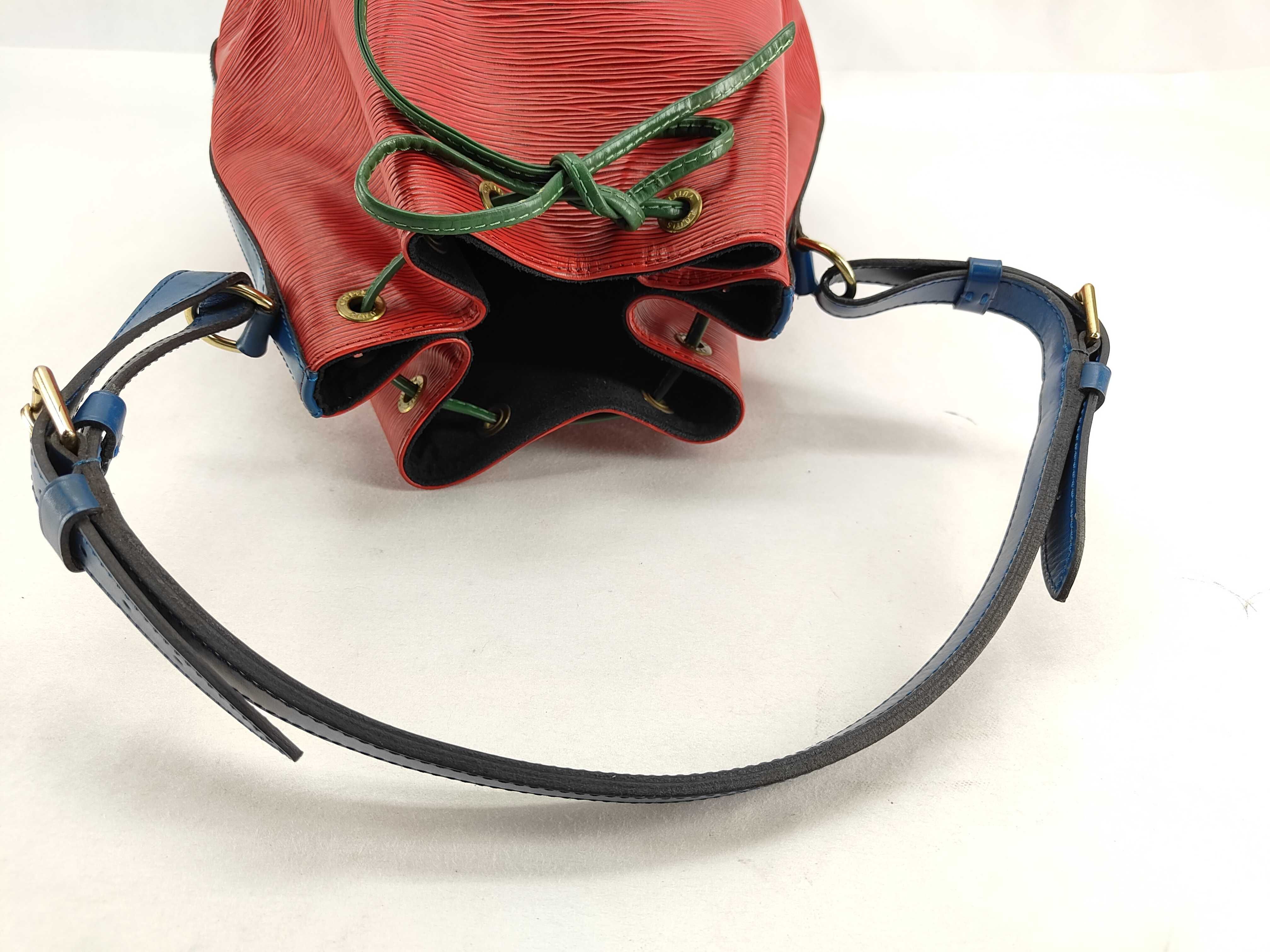 Epi LV Epi Noe Tricolor M44084 AR1914 Shoulder Bag — view 4