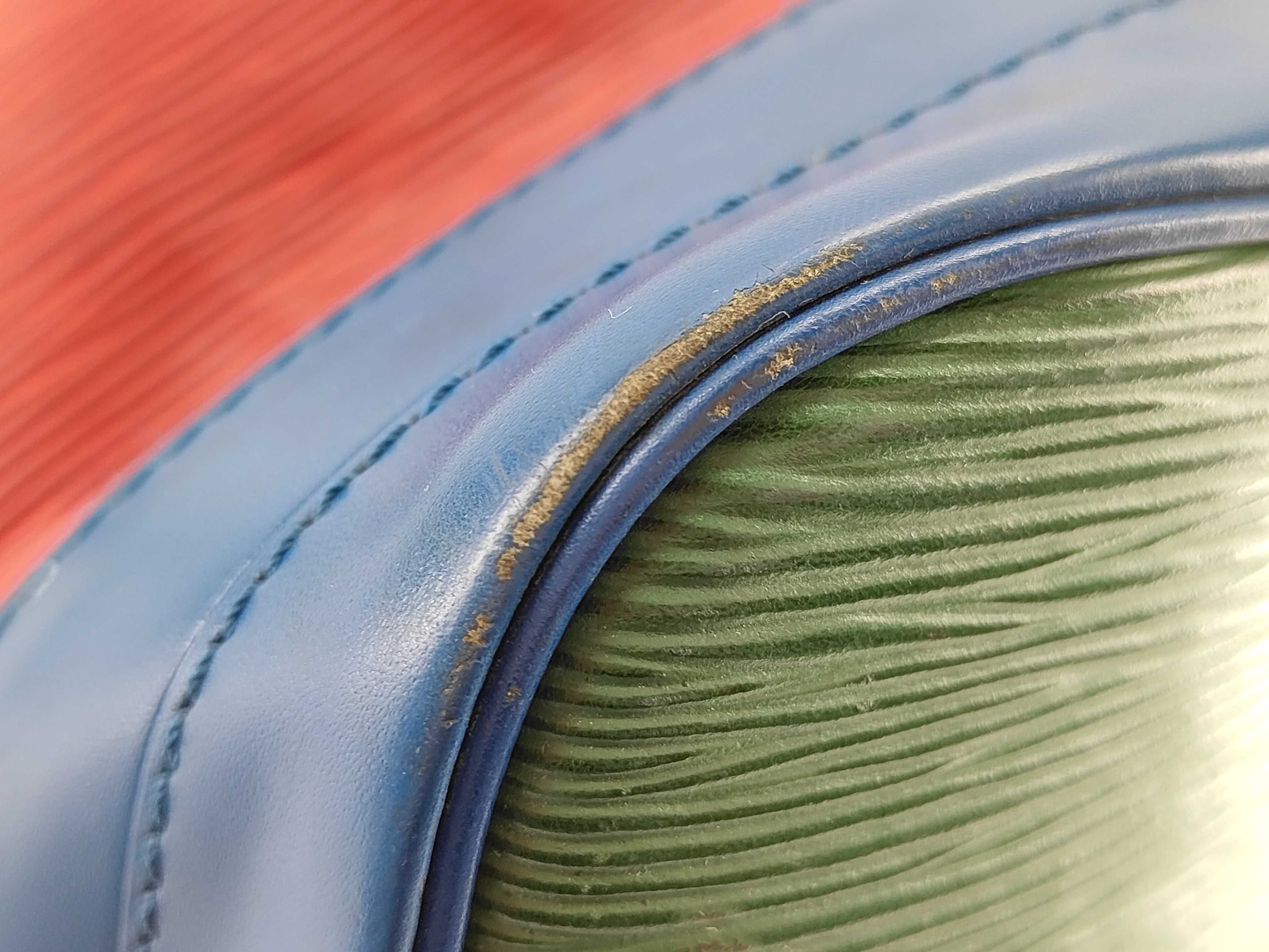Epi LV Epi Noe Tricolor M44084 AR1914 Shoulder Bag — view 7