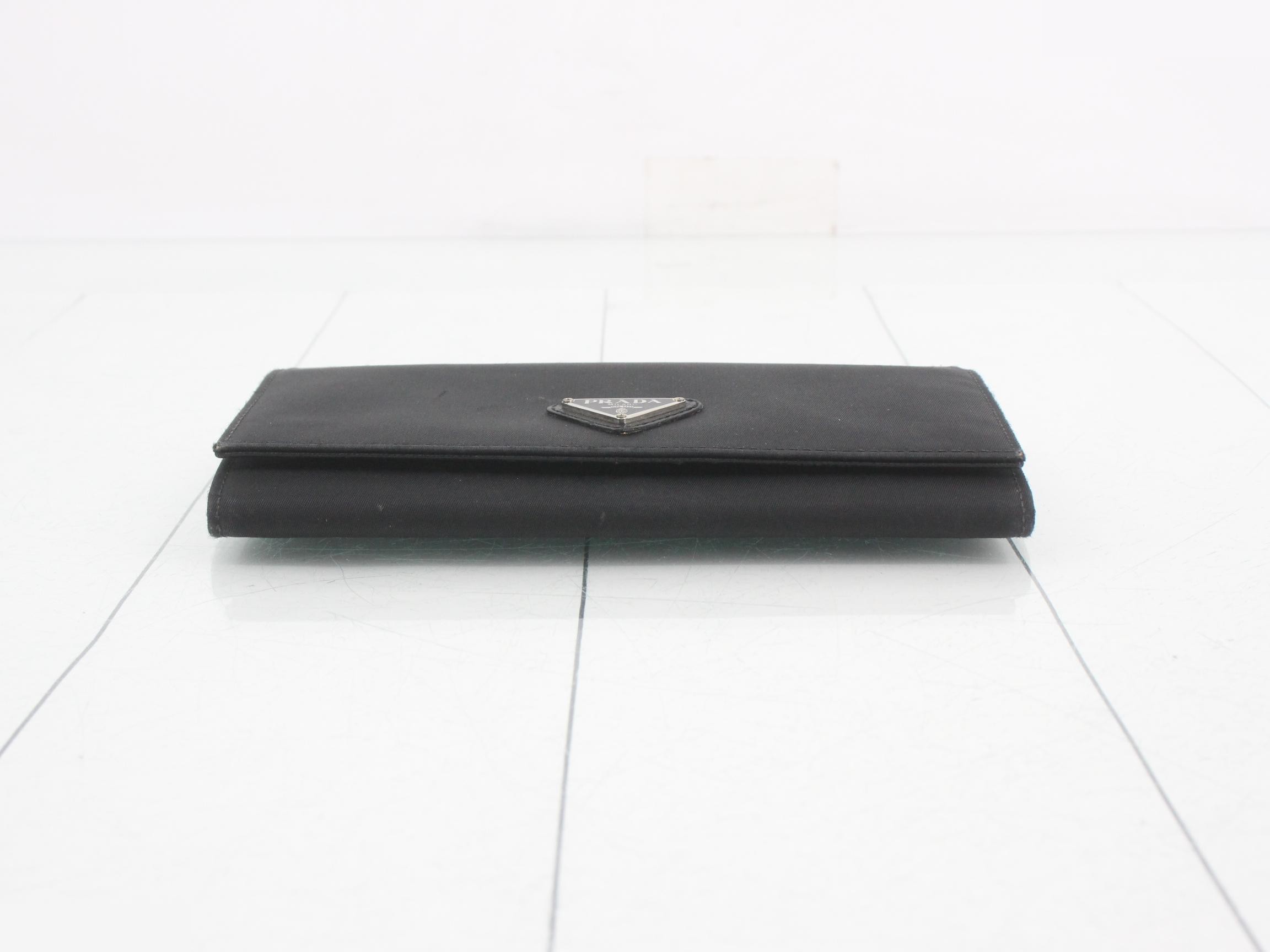 Tessuto Triangle Plate Bi-fold Long Wallet, Black — view 3