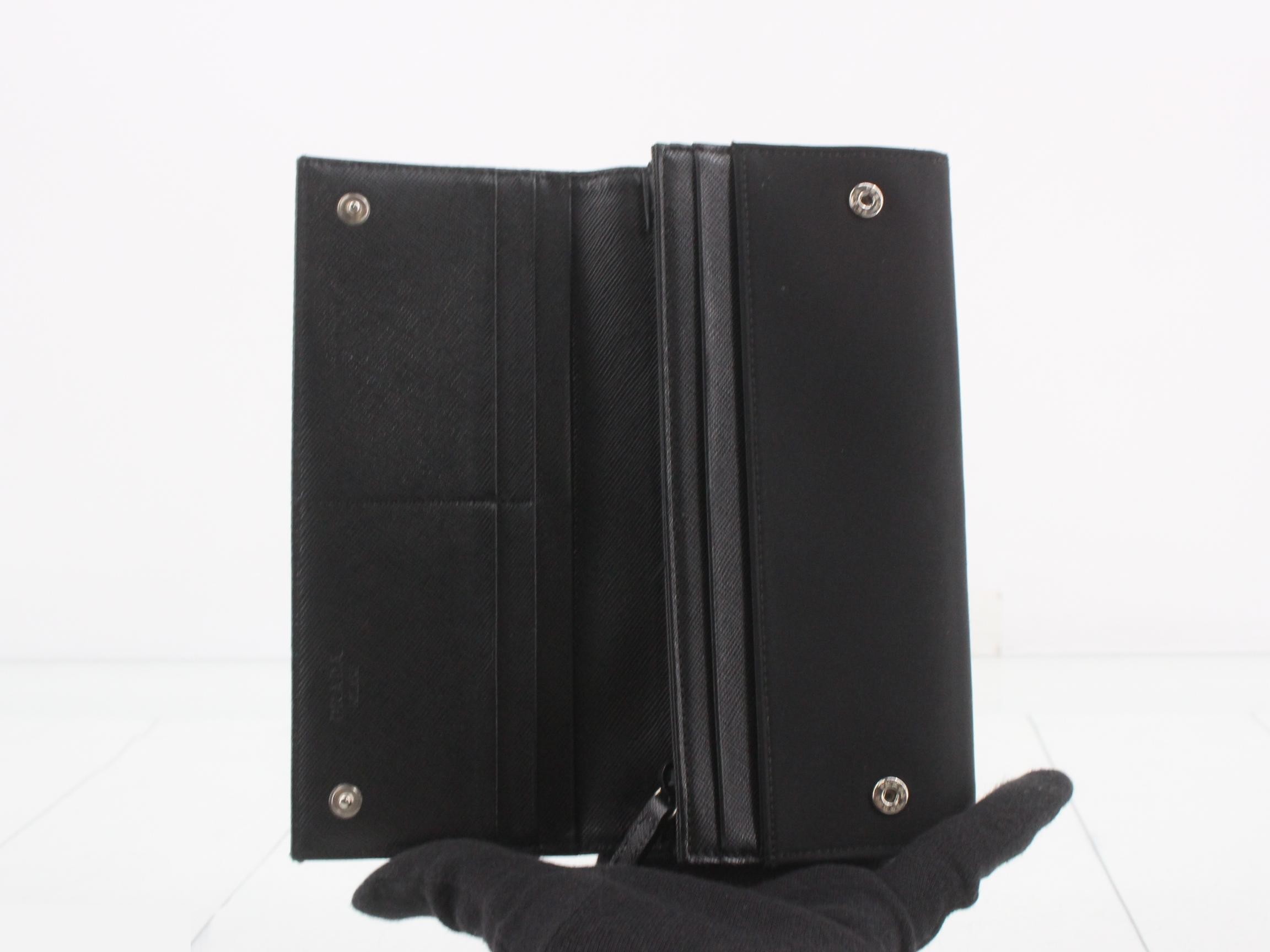 Tessuto Triangle Plate Bi-fold Long Wallet, Black — view 4