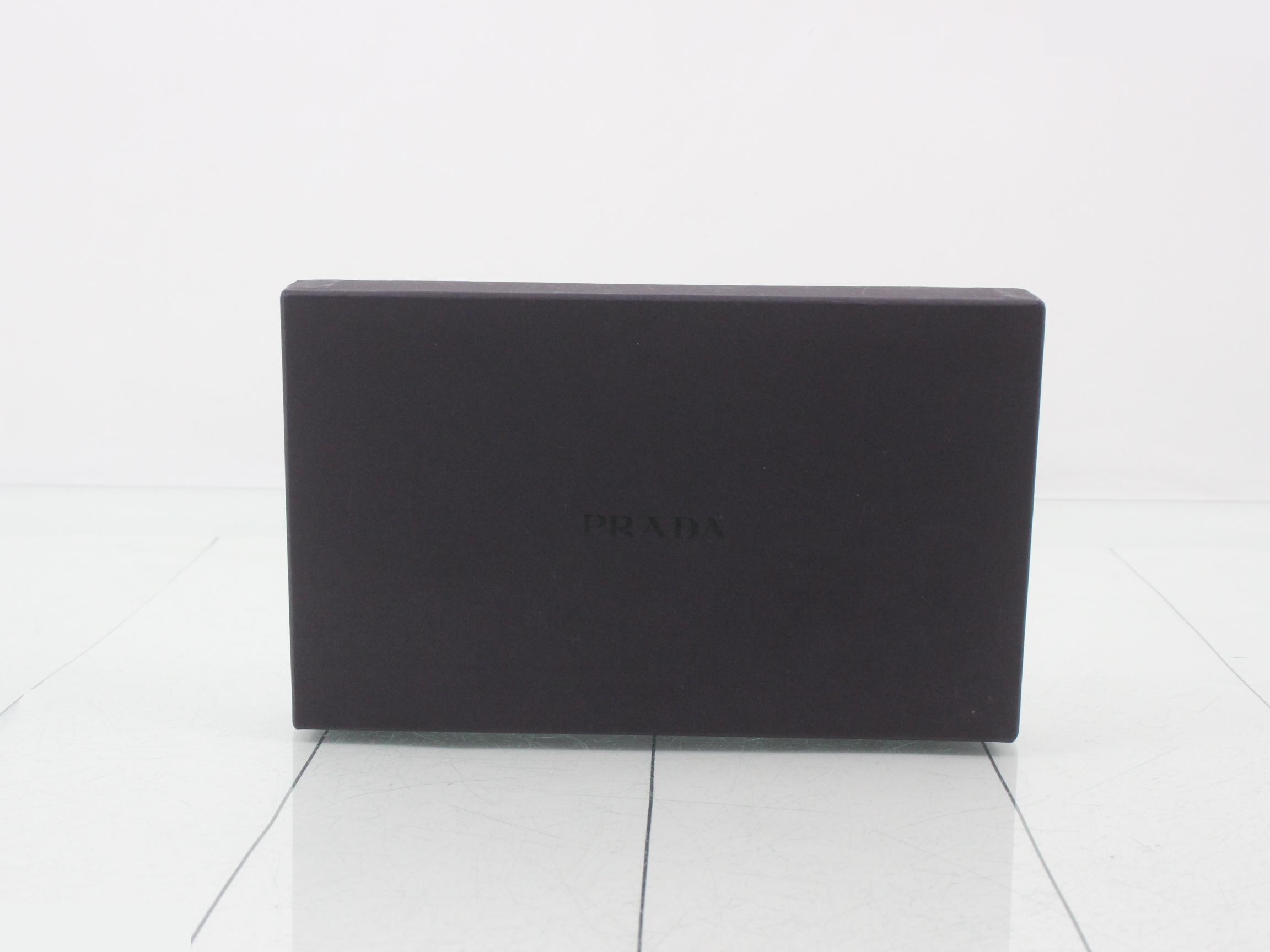 Tessuto Triangle Plate Bi-fold Long Wallet, Black — view 5