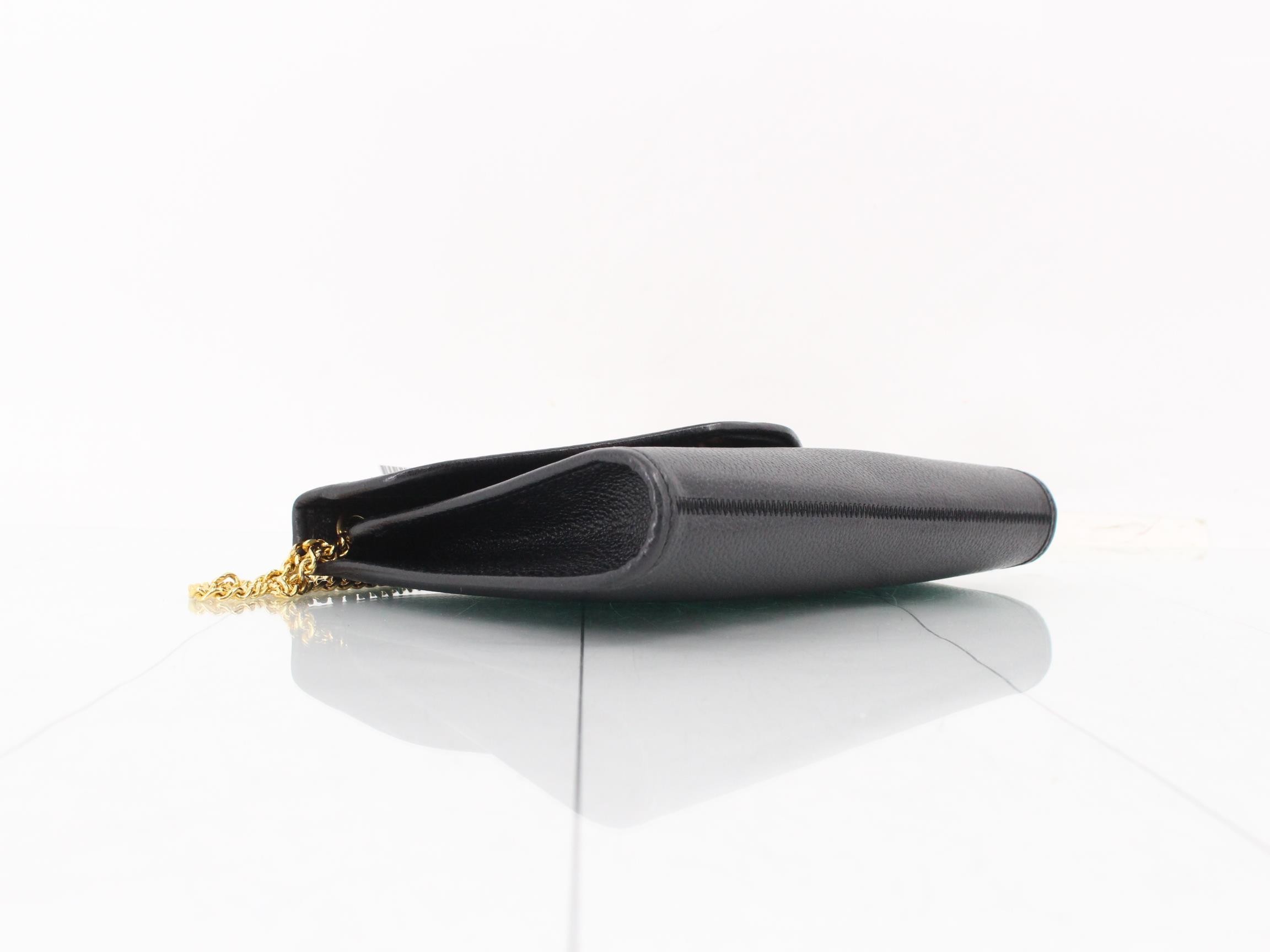 Other lines: Bags - Chain Shoulder Bag - Leather - Black — view 5
