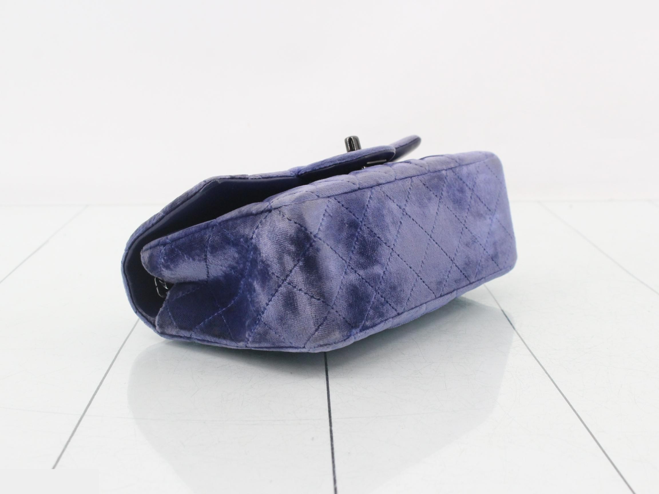Chain shoulder bag, single flap, velour — view 5