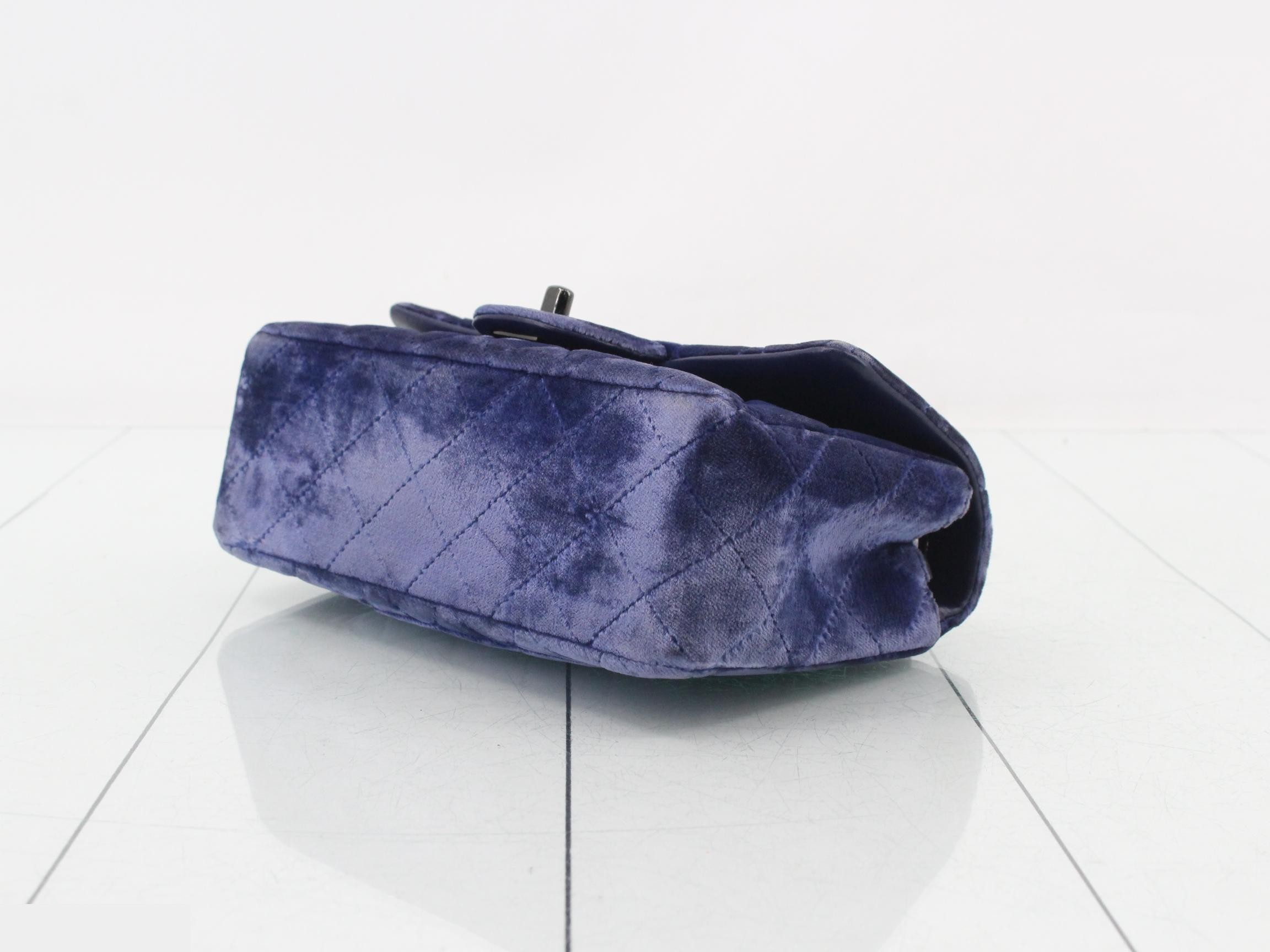 Chain shoulder bag, single flap, velour — view 6