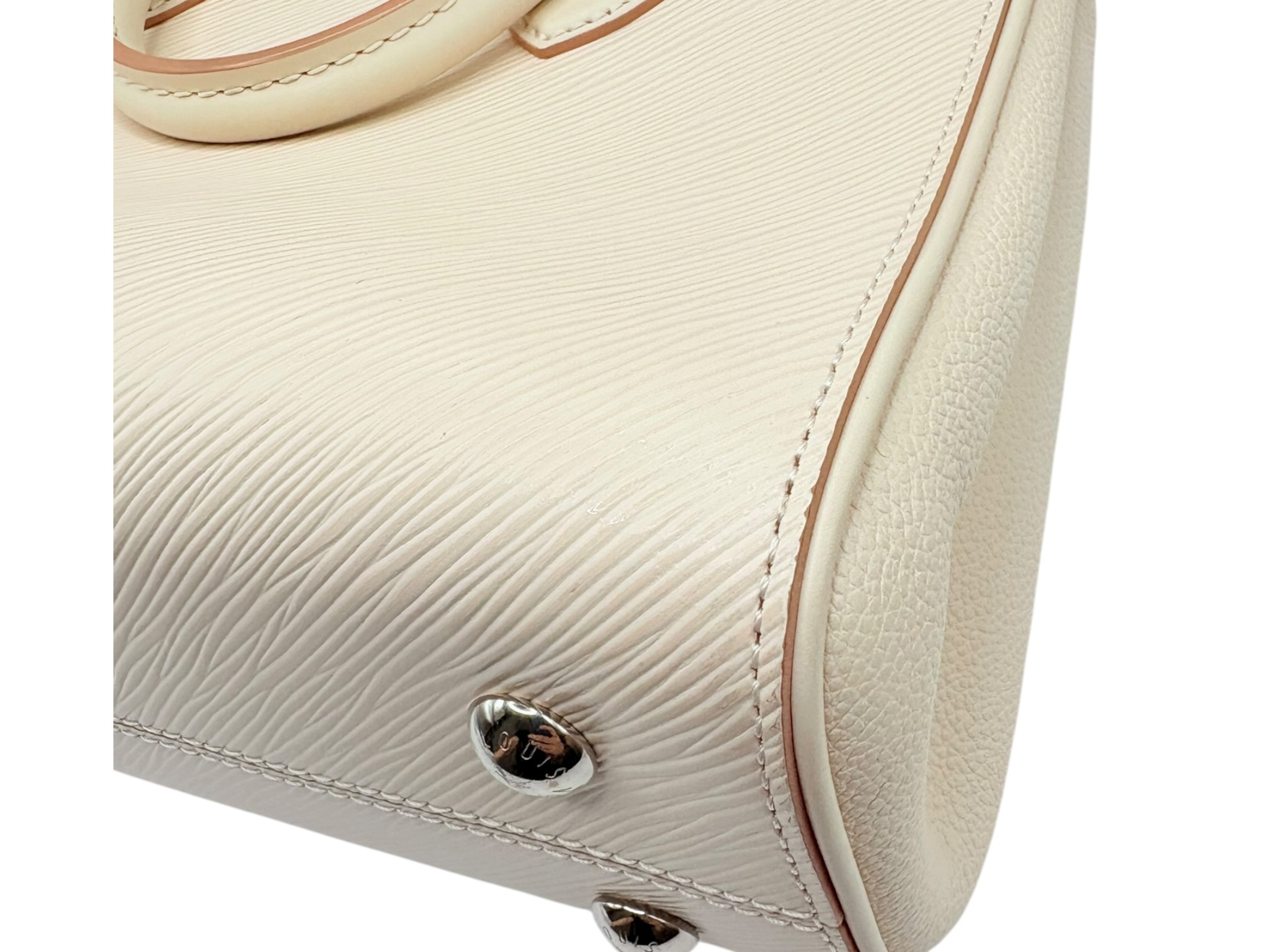 Epi Grenelle Tote PM M57681 White 2-Way Handbag — view 5