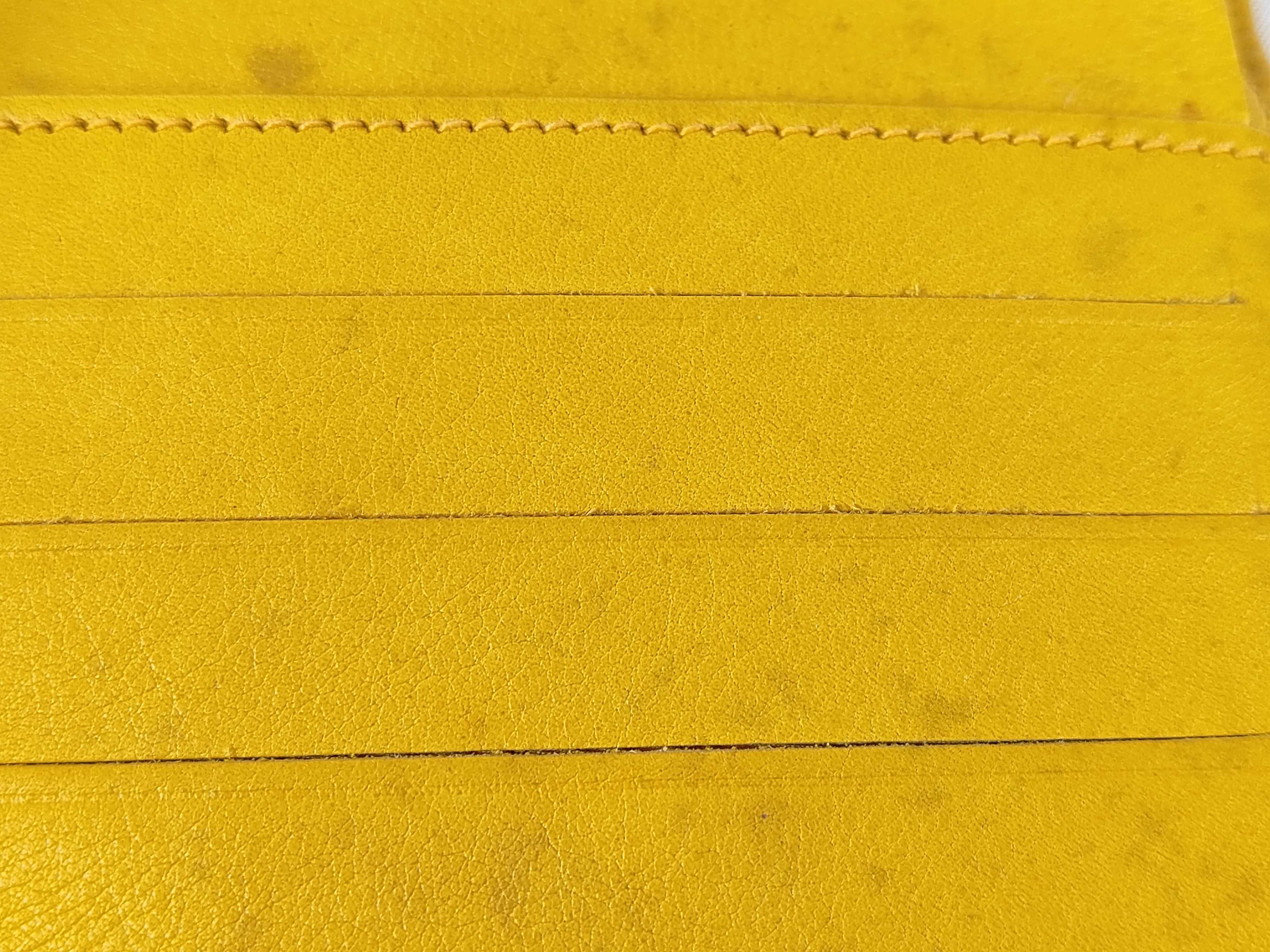 Caviar Skin Large Coco Double Snap Bi-fold Wallet Yellow — view 11