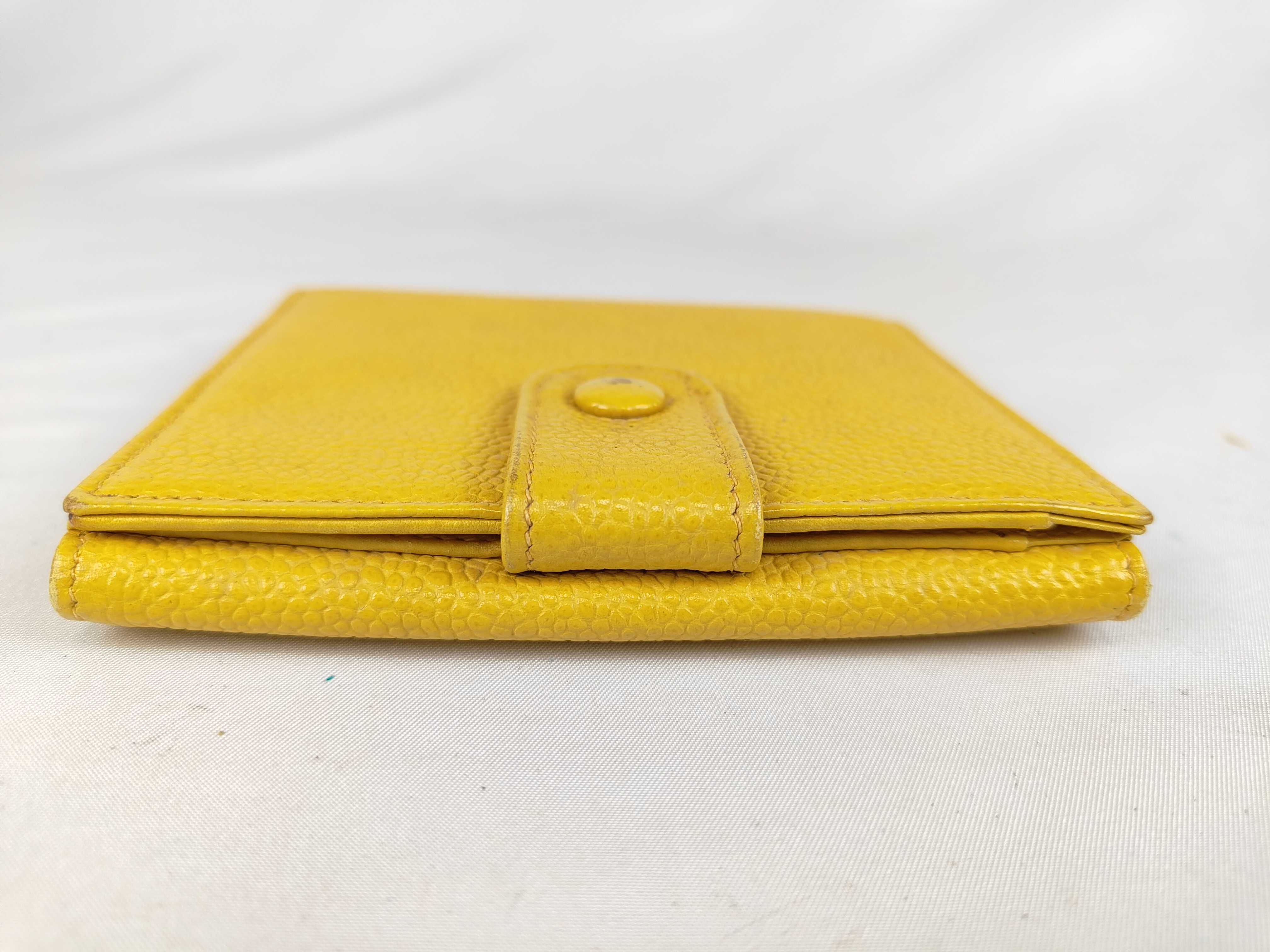 Caviar Skin Large Coco Double Snap Bi-fold Wallet Yellow — view 6
