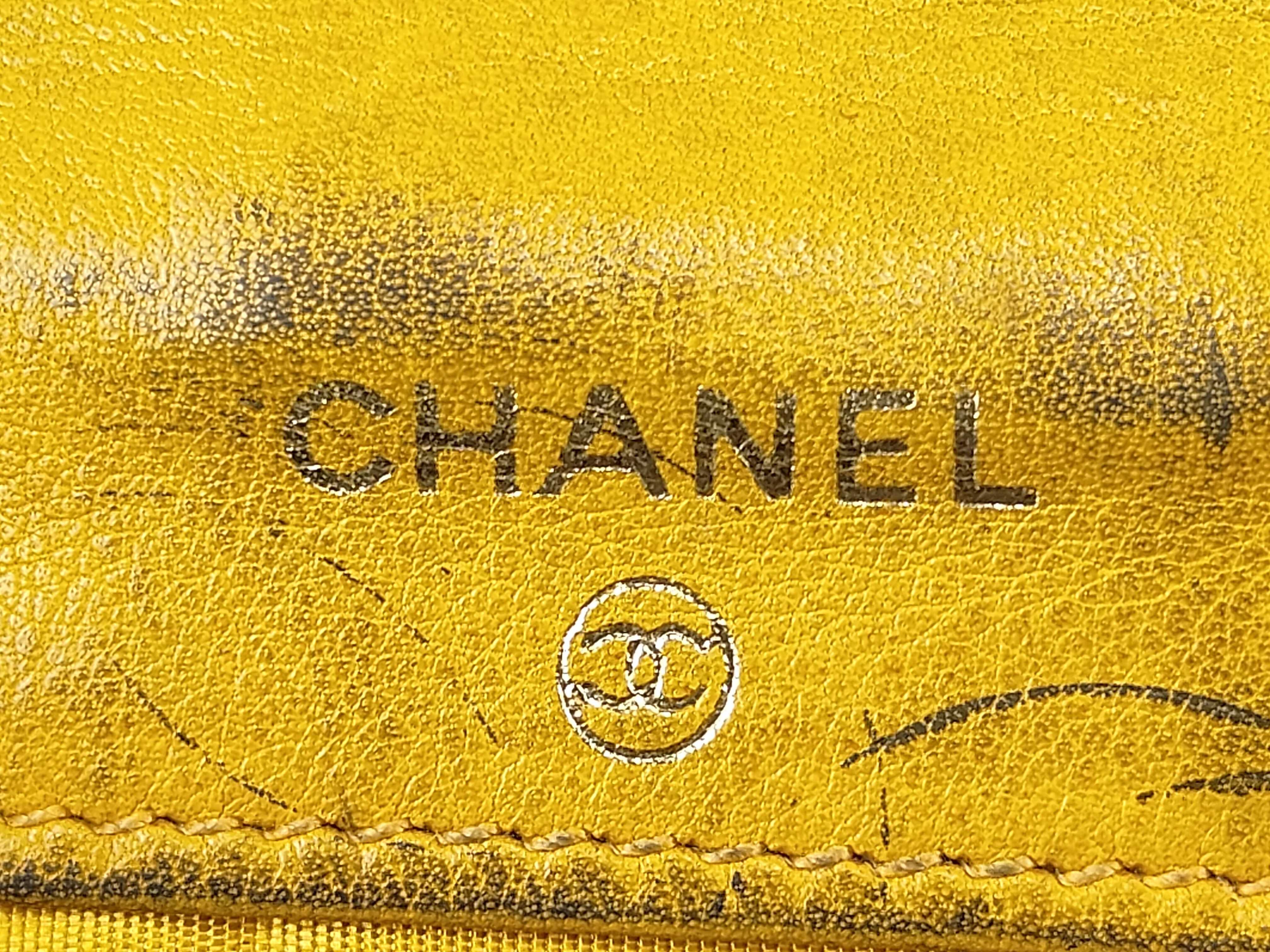 Caviar Skin Large Coco Double Snap Bi-fold Wallet Yellow — view 8