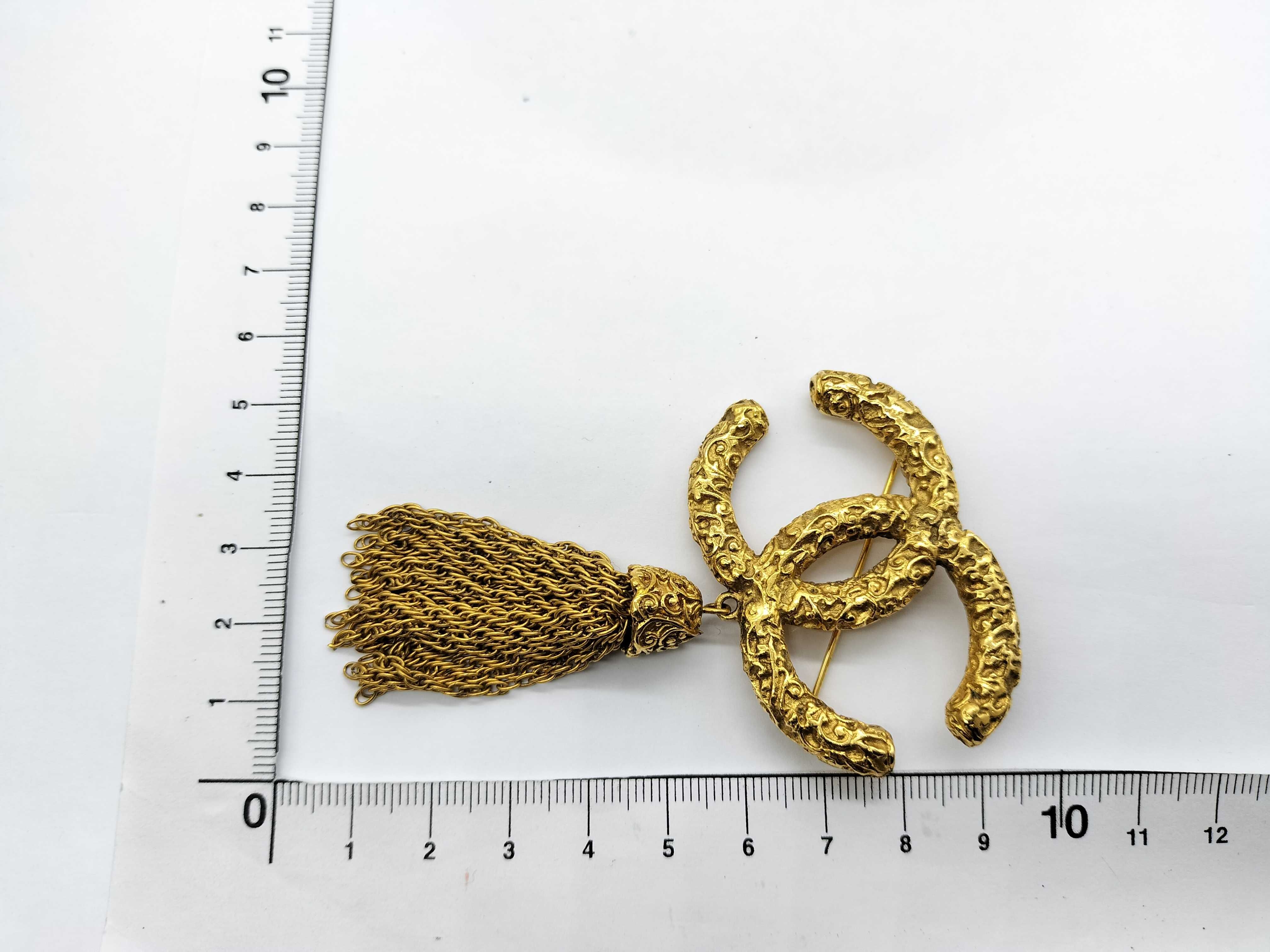 Lava Chain Tassel Brooch / 93A Brooch — view 6