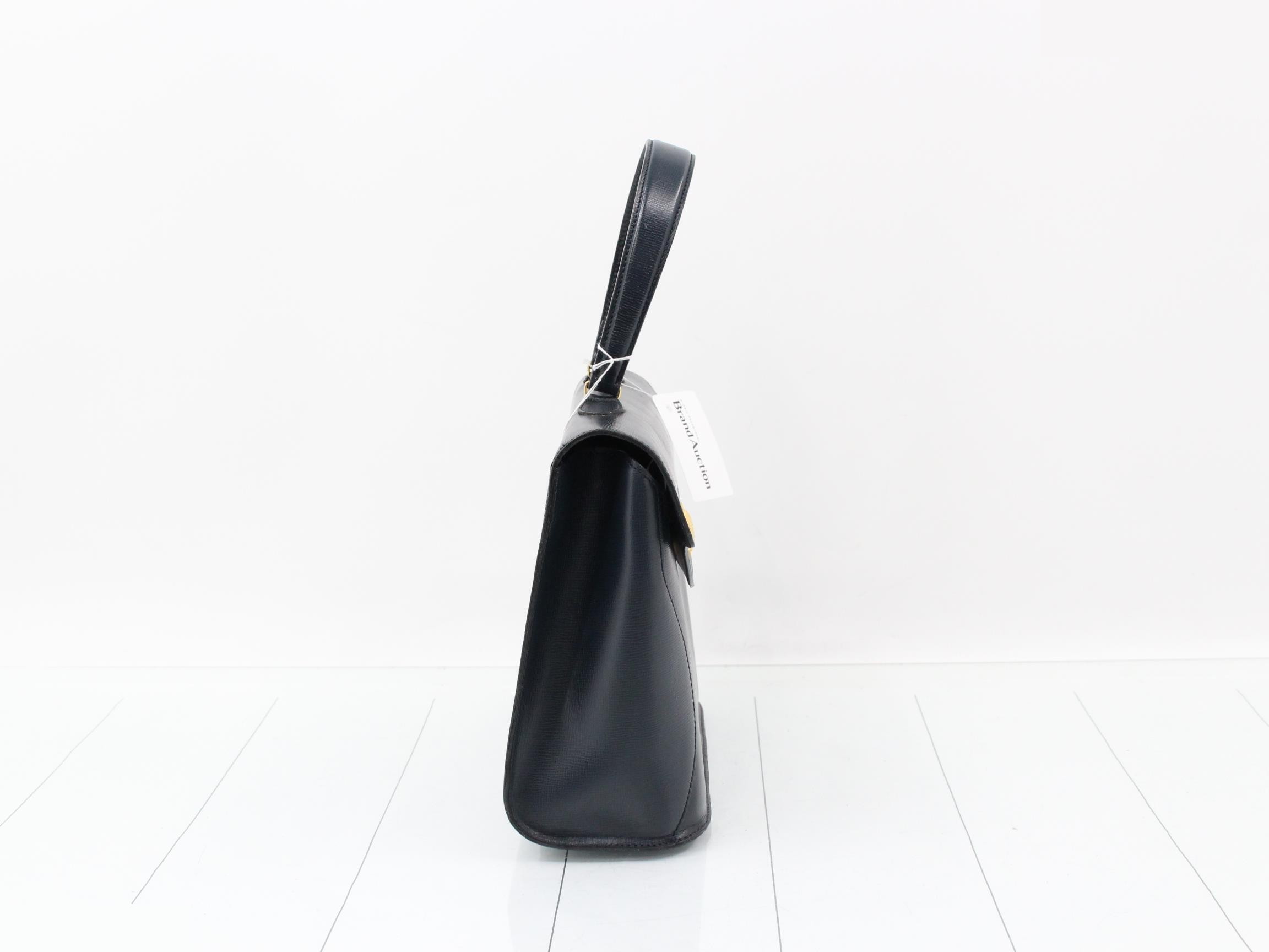 handbag — view 4