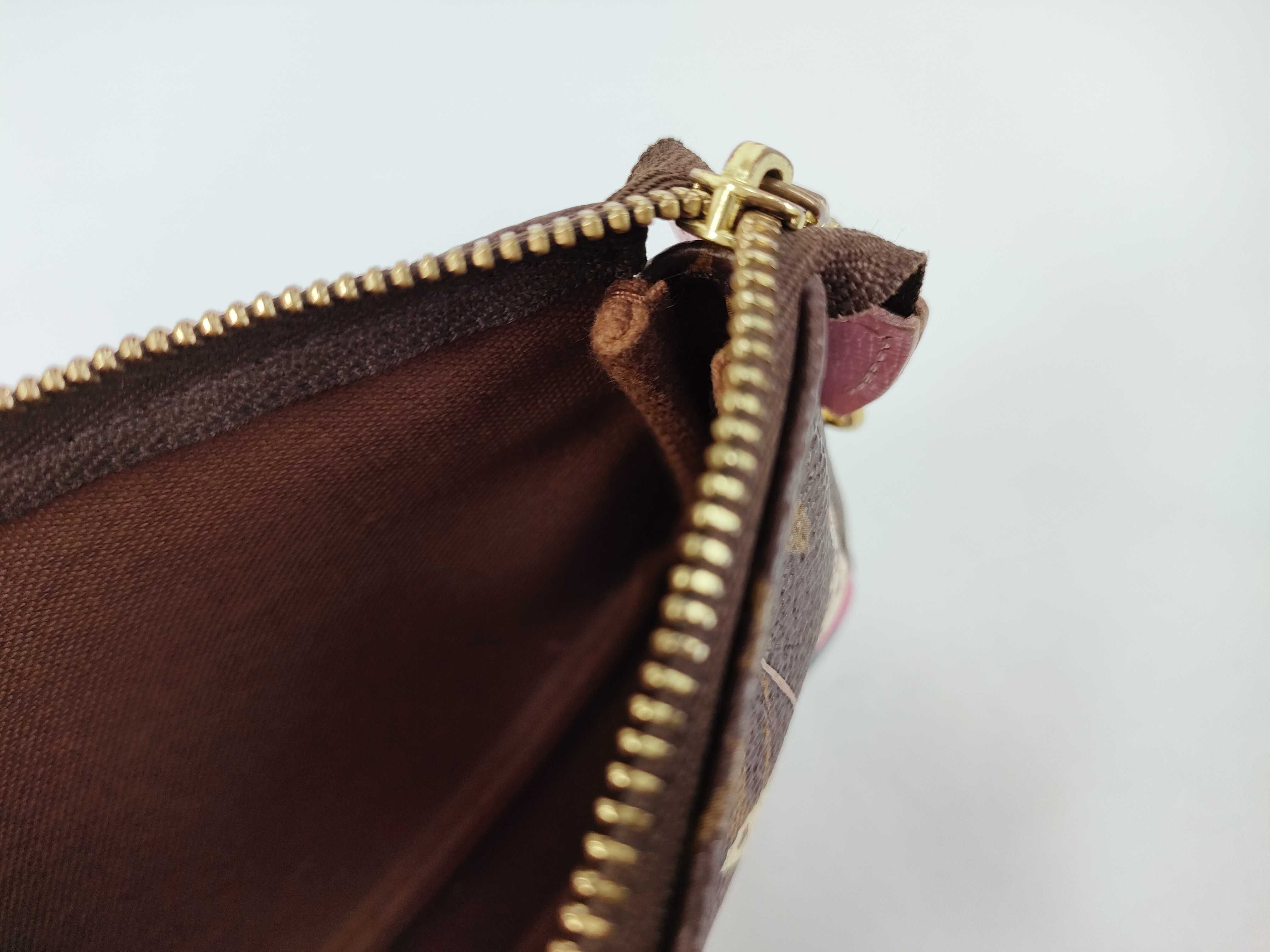 Monogram Louis Vuitton Pouch — view 11