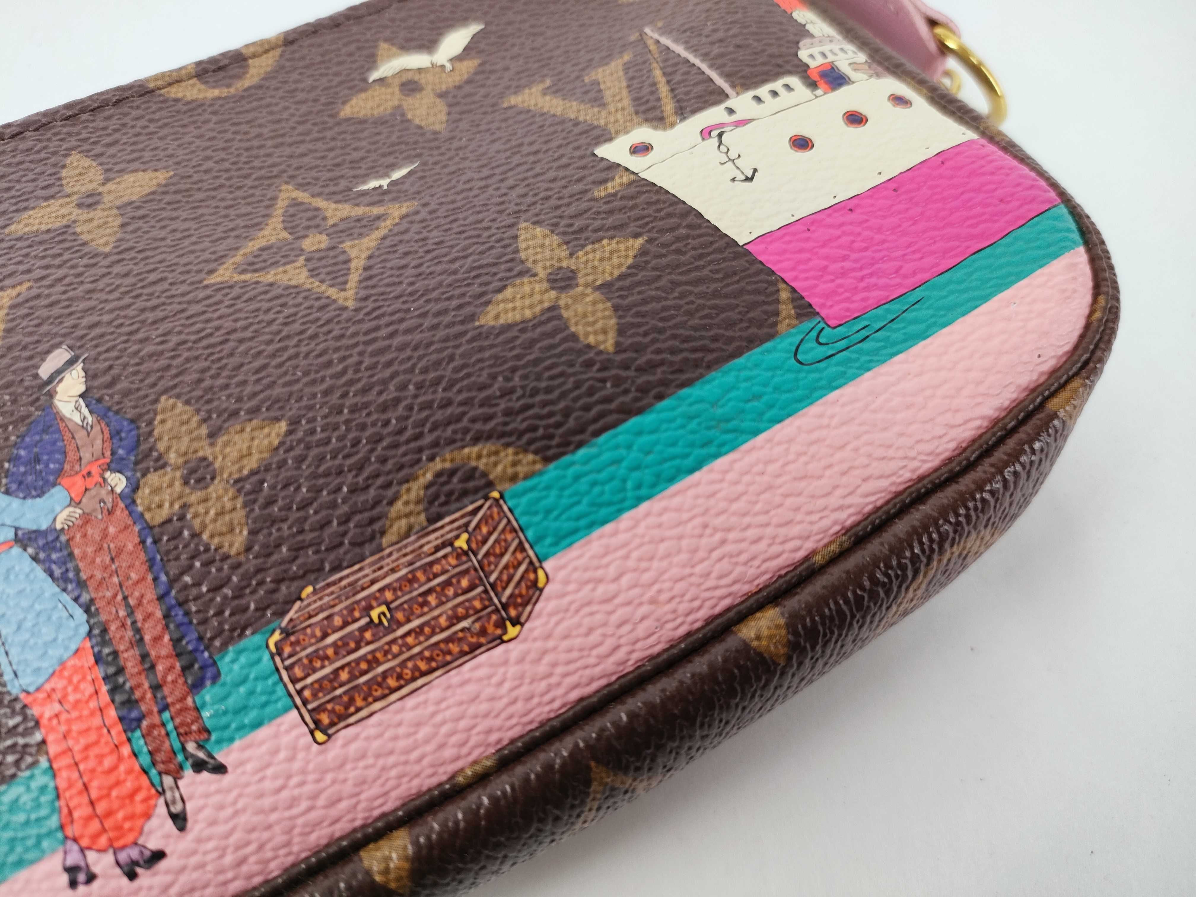Monogram Louis Vuitton Pouch — view 12