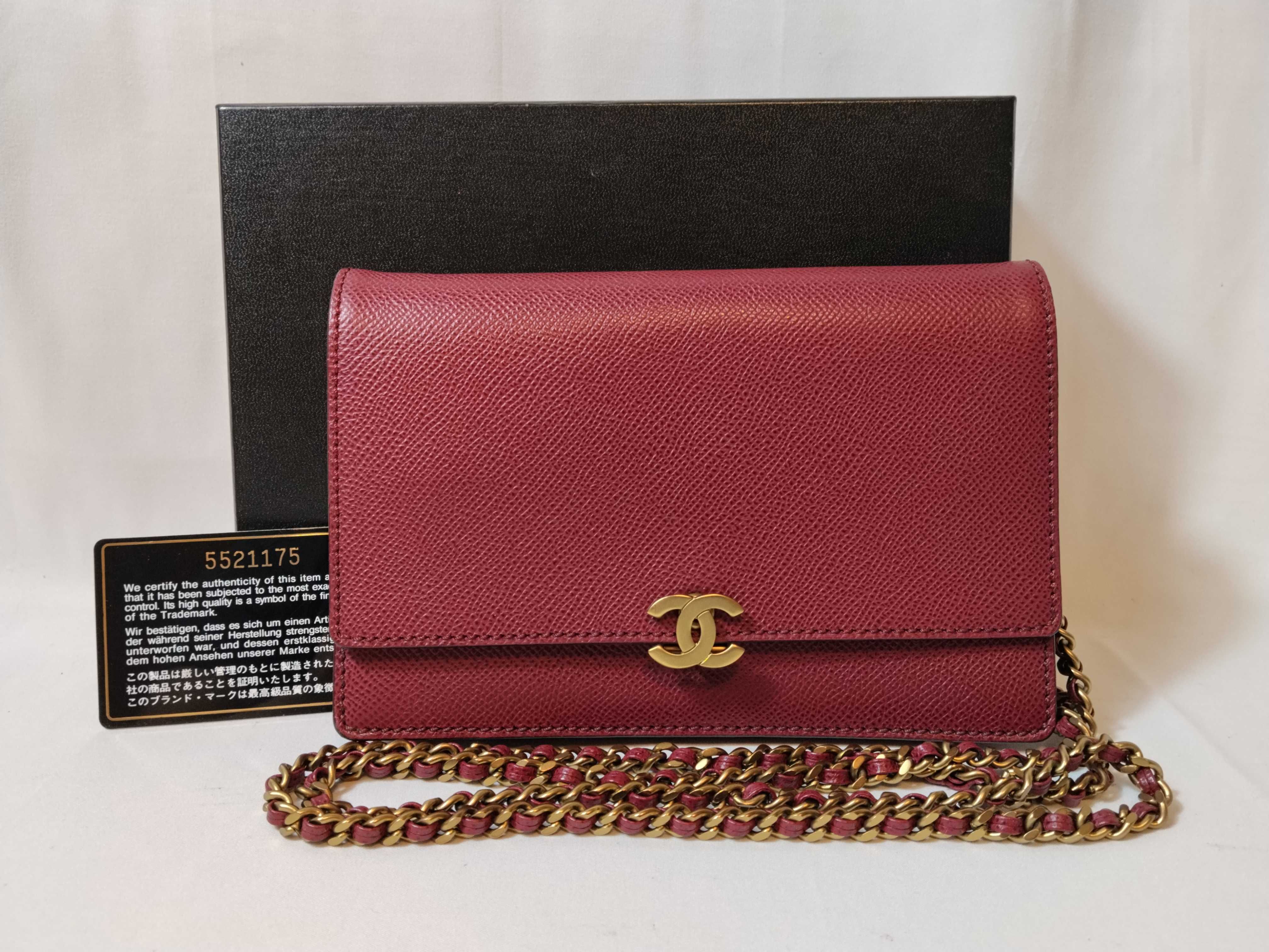 Coco Mark Chain Shoulder Bag, Bordeaux Shoulder Bag