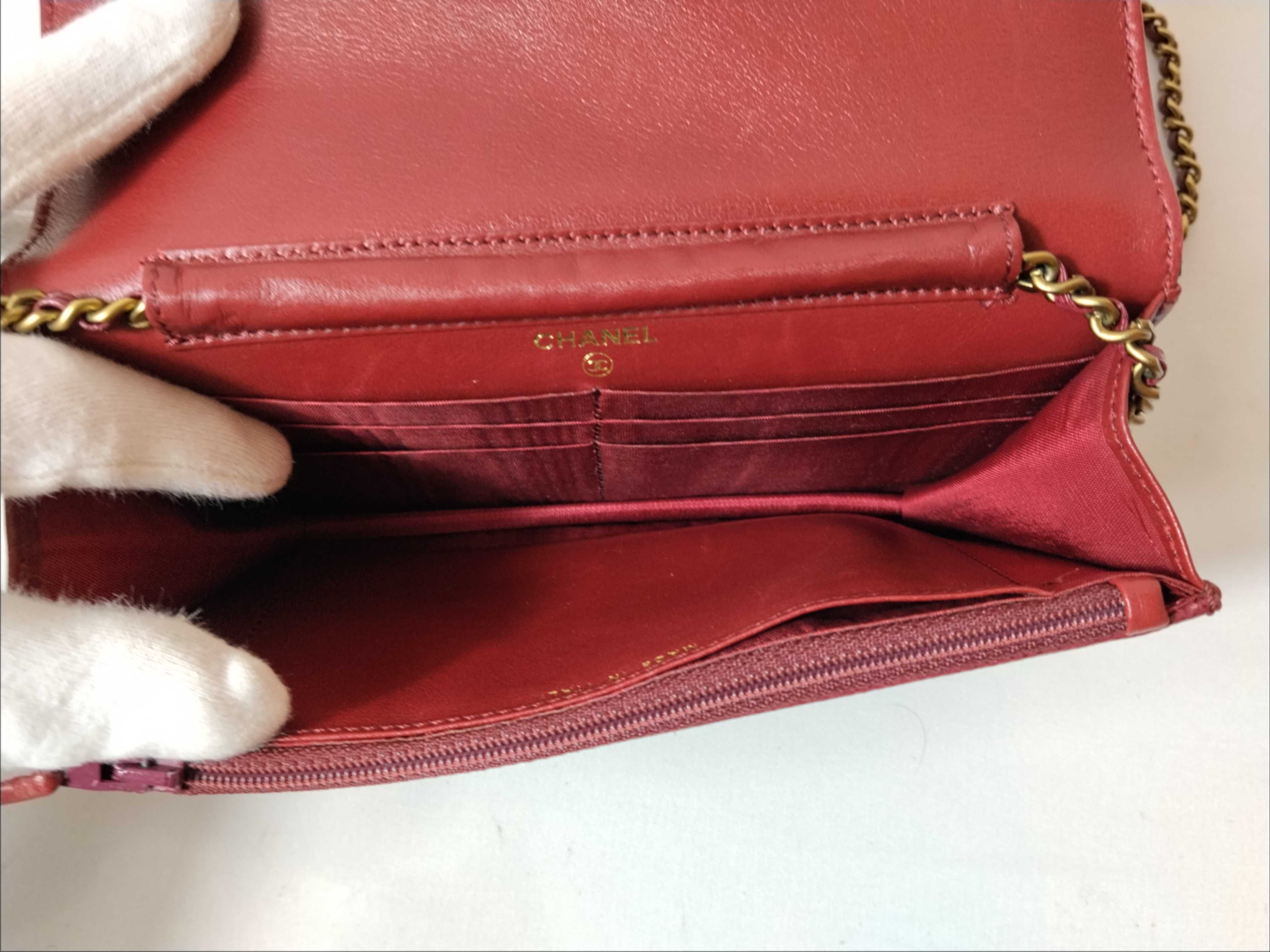 Coco Mark Chain Shoulder Bag, Bordeaux Shoulder Bag — view 12