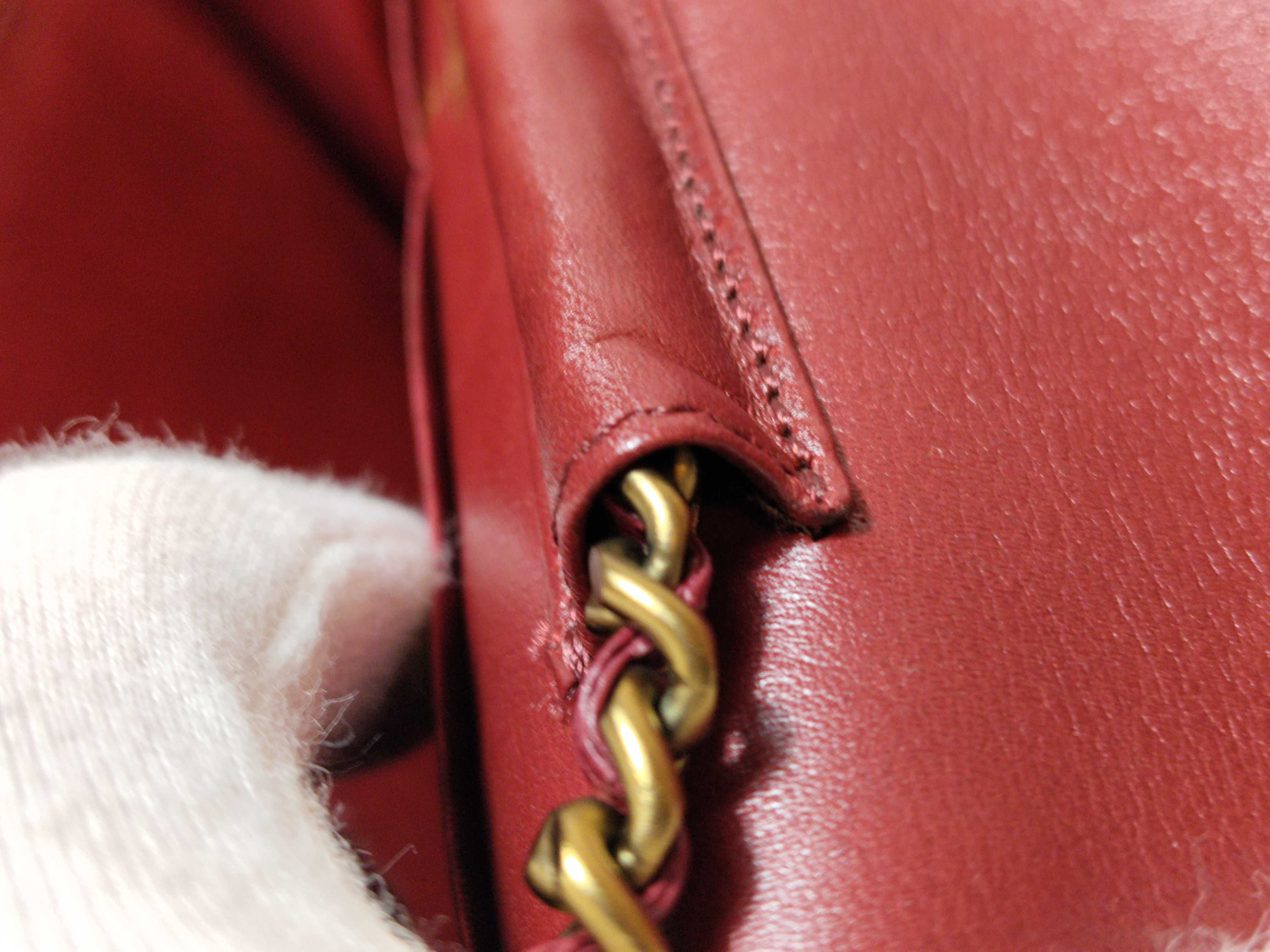 Coco Mark Chain Shoulder Bag, Bordeaux Shoulder Bag — view 5