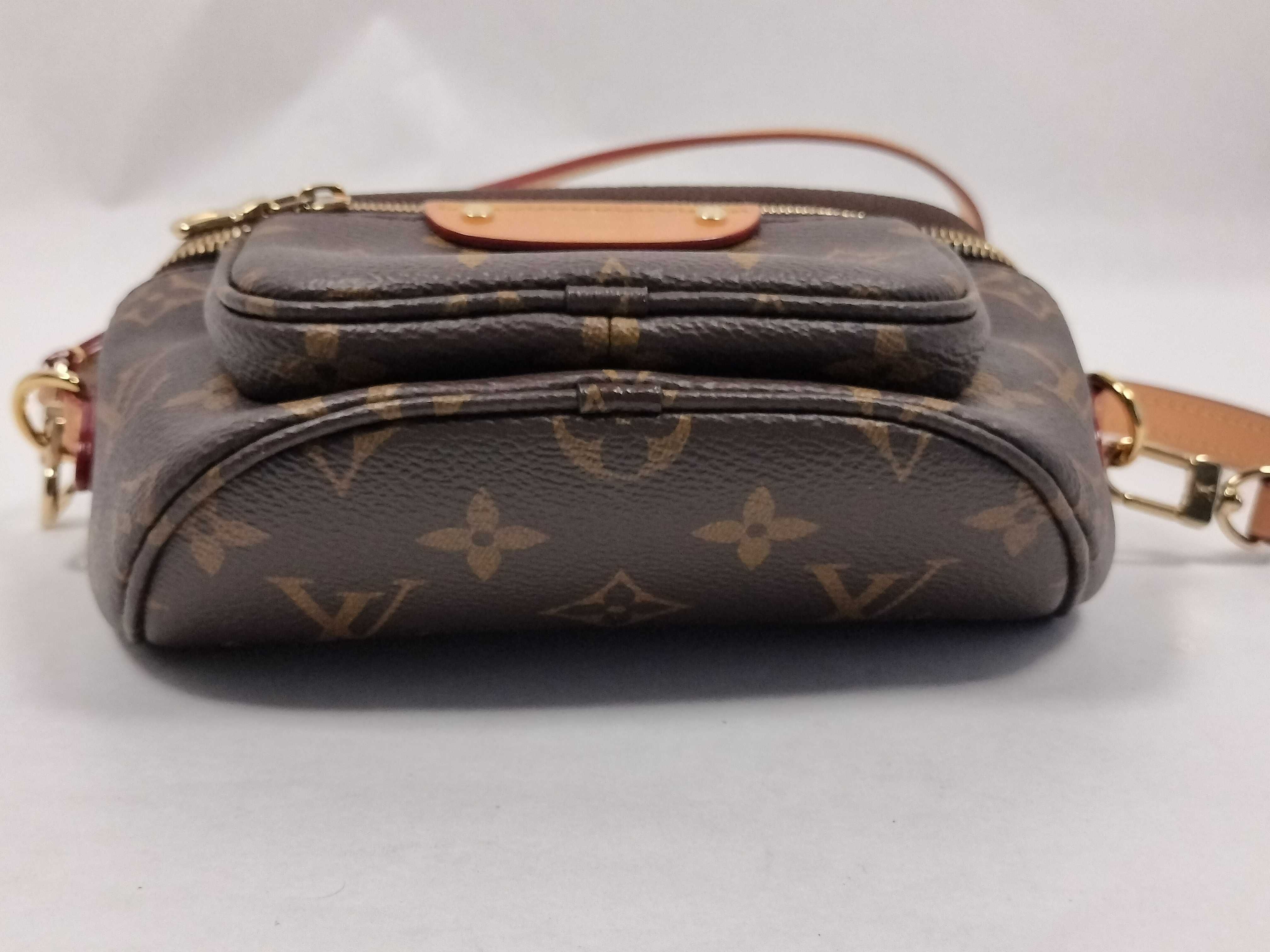 Monogram Mini Bumbag M82335 Shoulder Bag — view 7