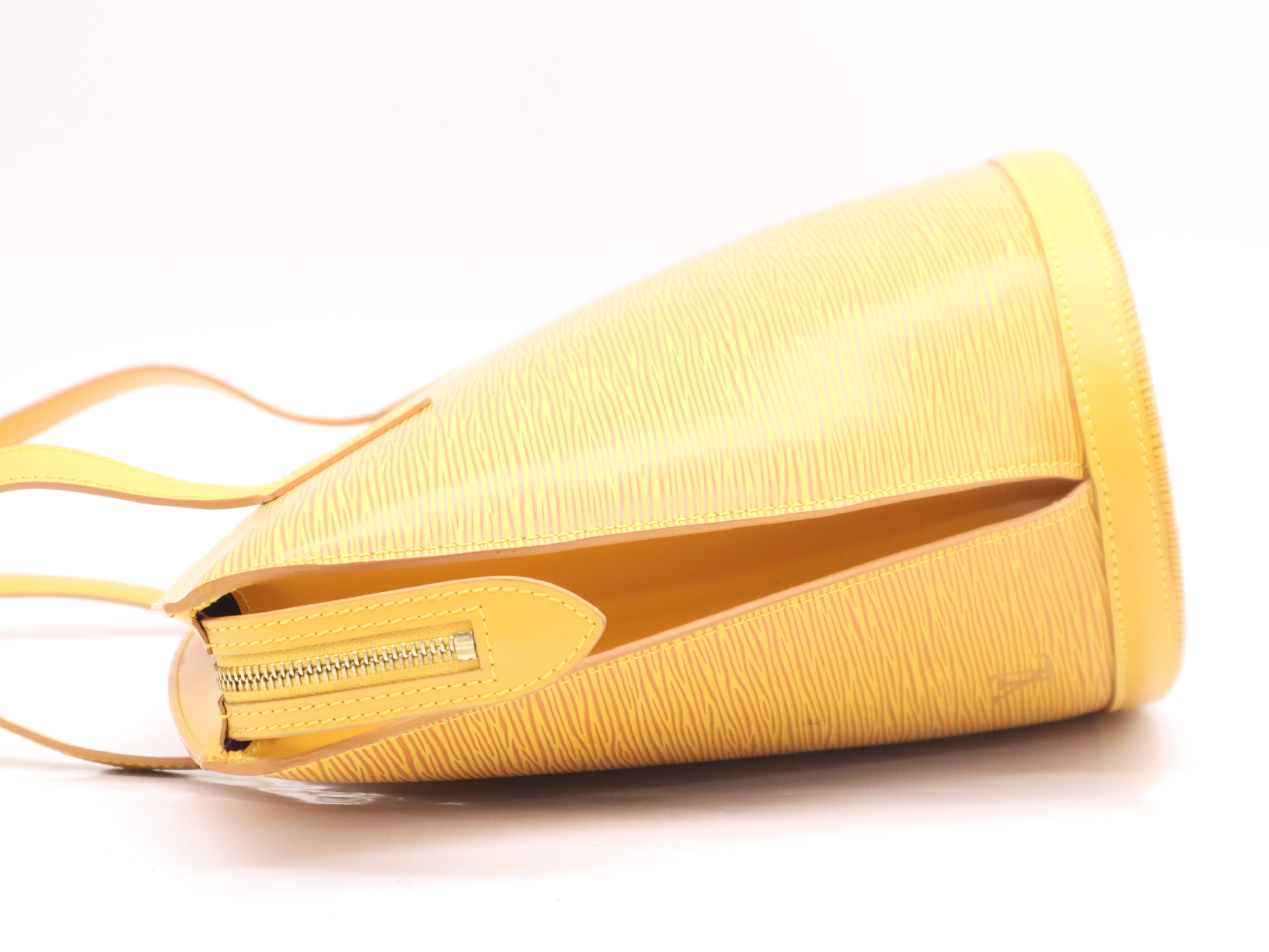 M52269 Epi Saint Jacques Shopping Tassili Yellow Tote Bag — view 3