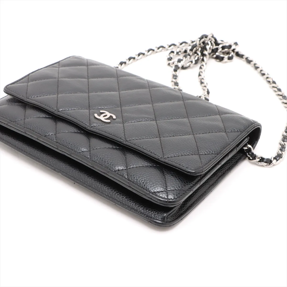 Matelasse caviar skin chain wallet black silver hardware 22112547 22nd series AP0250 — view 3