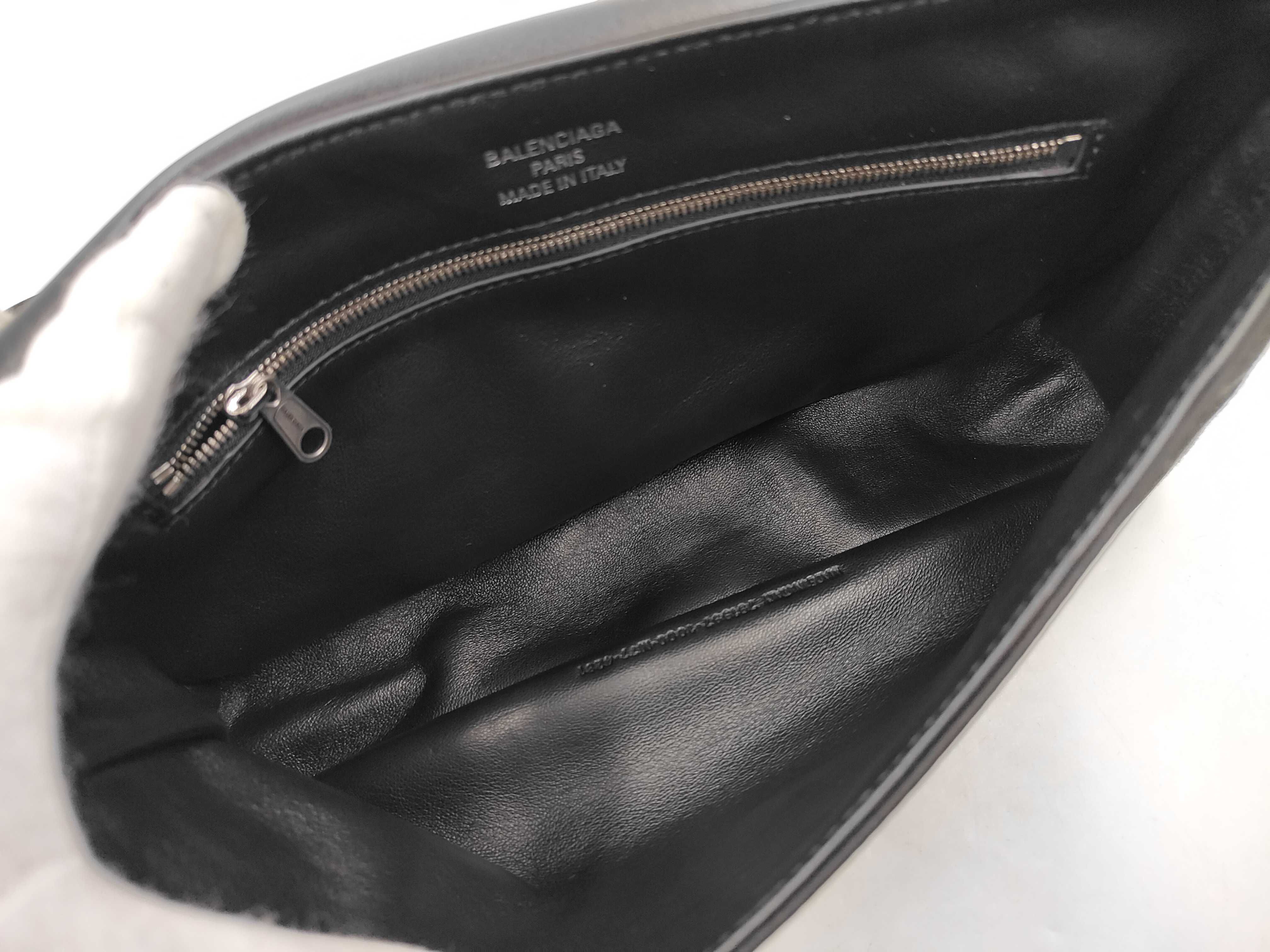 791997 Leopolda Black Shoulder Bag — view 9