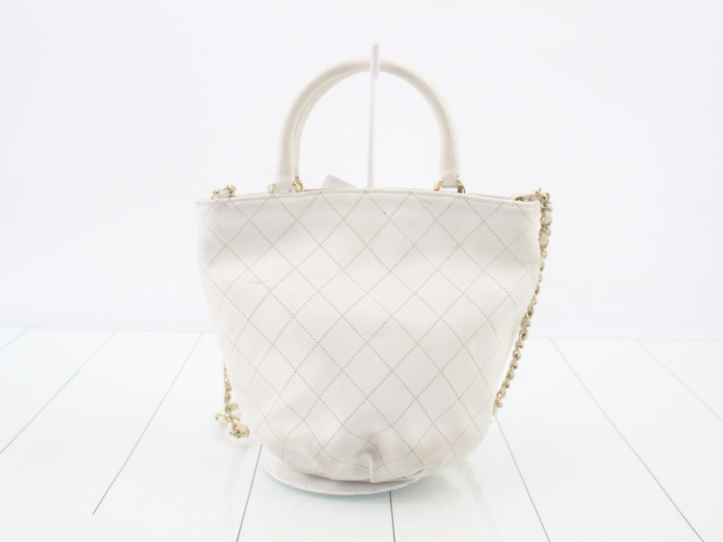 handbag — view 2