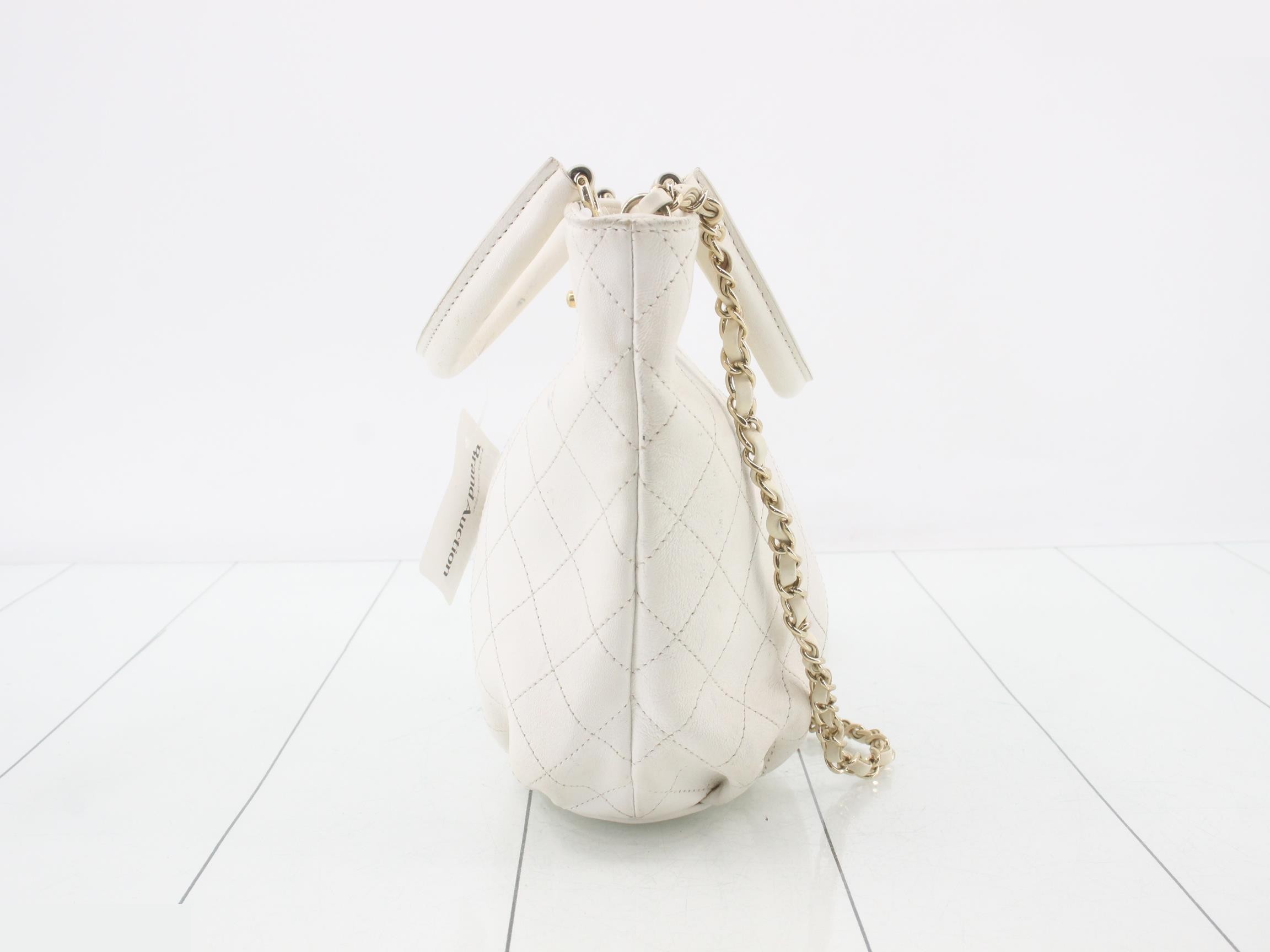 handbag — view 3