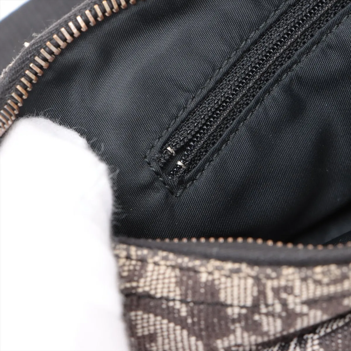 Trotter Saddle Canvas x Leather Shoulder Bag Black — view 11