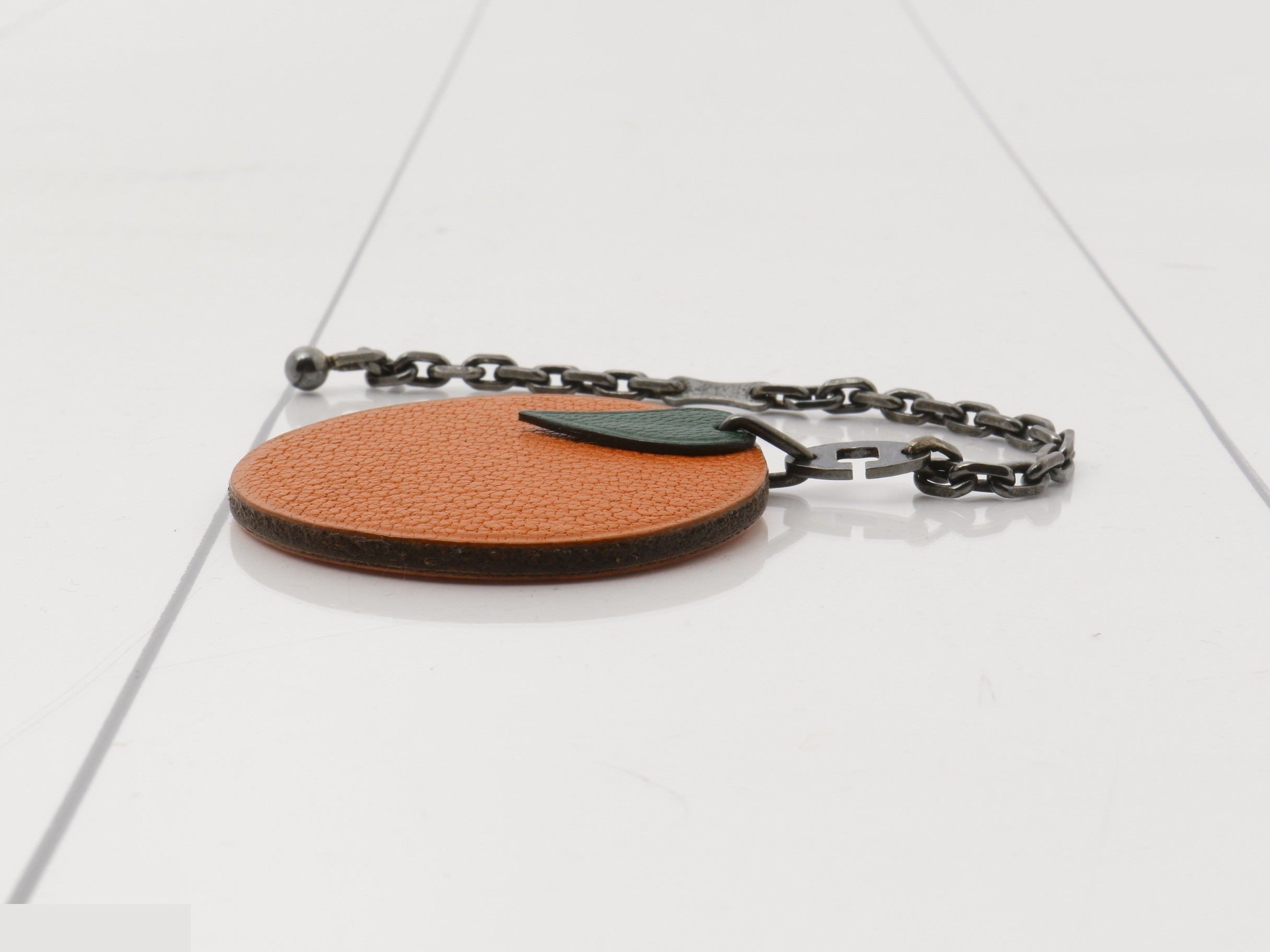 charm — view 3
