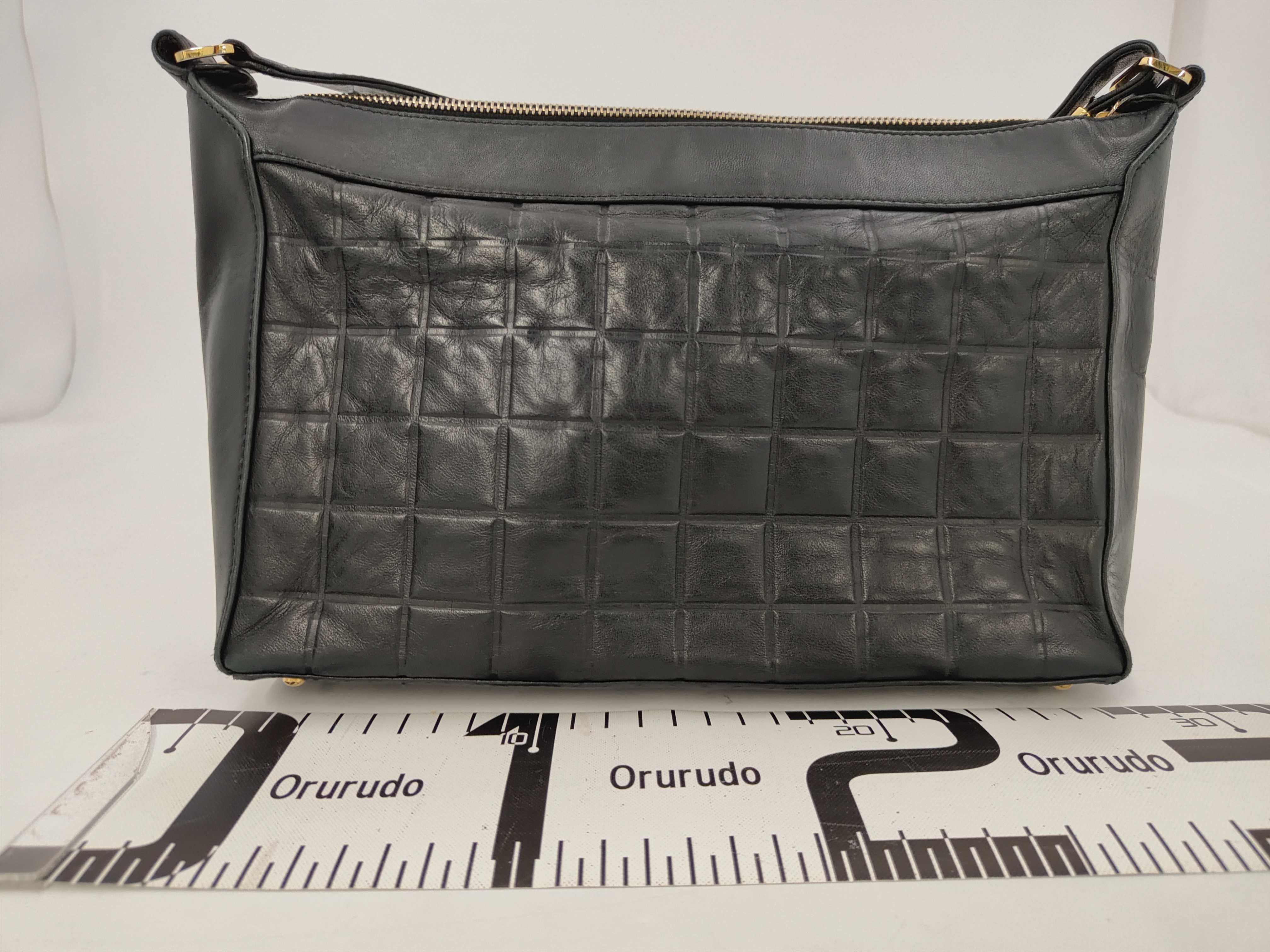 7205109 Shoulder Bag, Chocolate Bar Coco Mark, Leather, Black Shoulder Bag — view 2