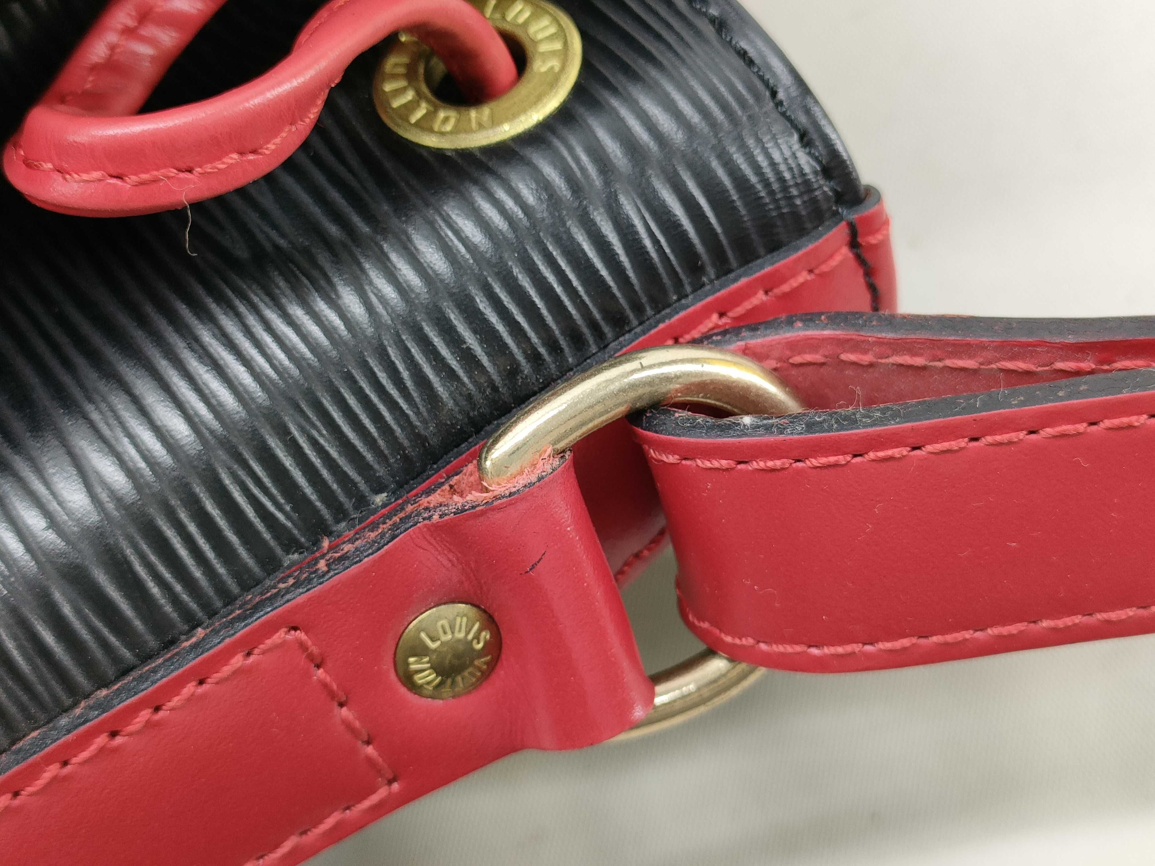Epi LV Epi Noe Shoulder Bag — view 7