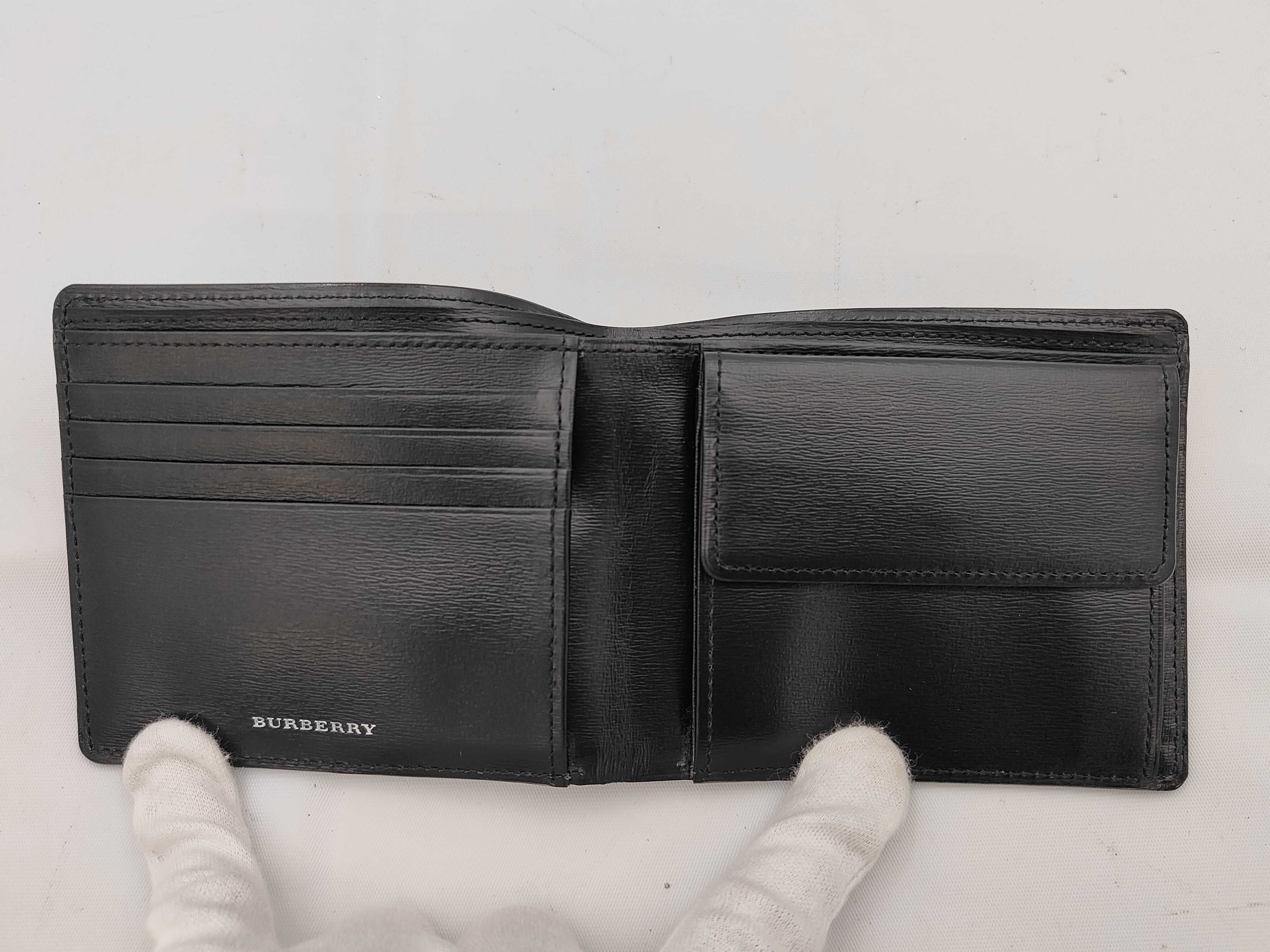 wallet — view 4